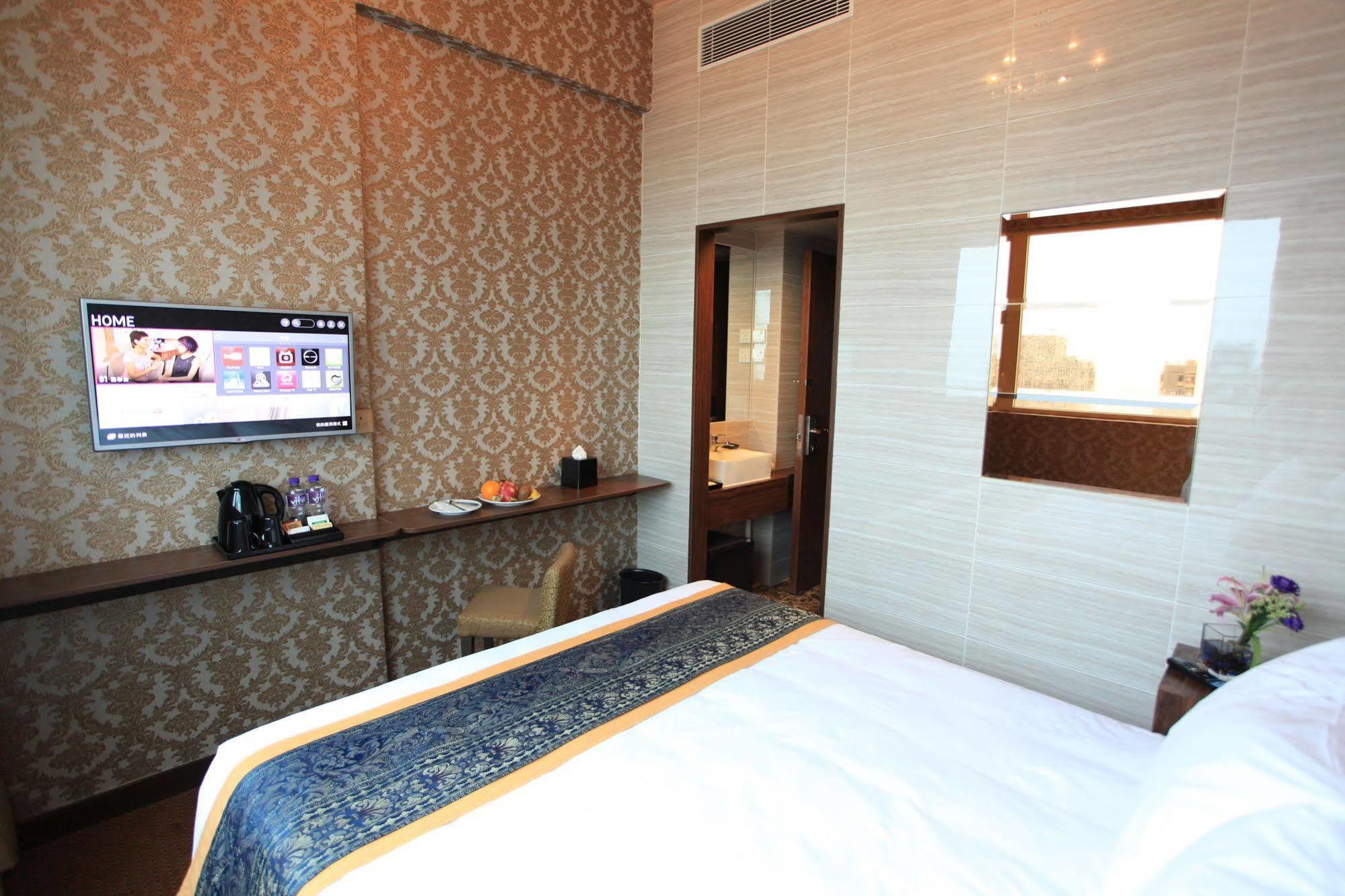 Superior Room Full Borad