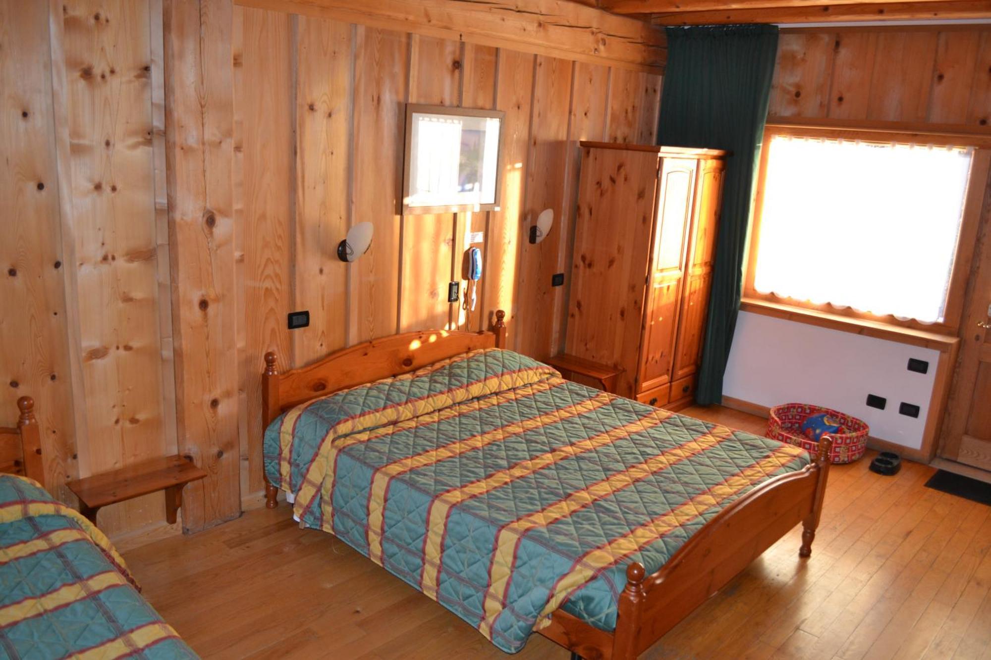 Triple Room,1617855015:JPEG