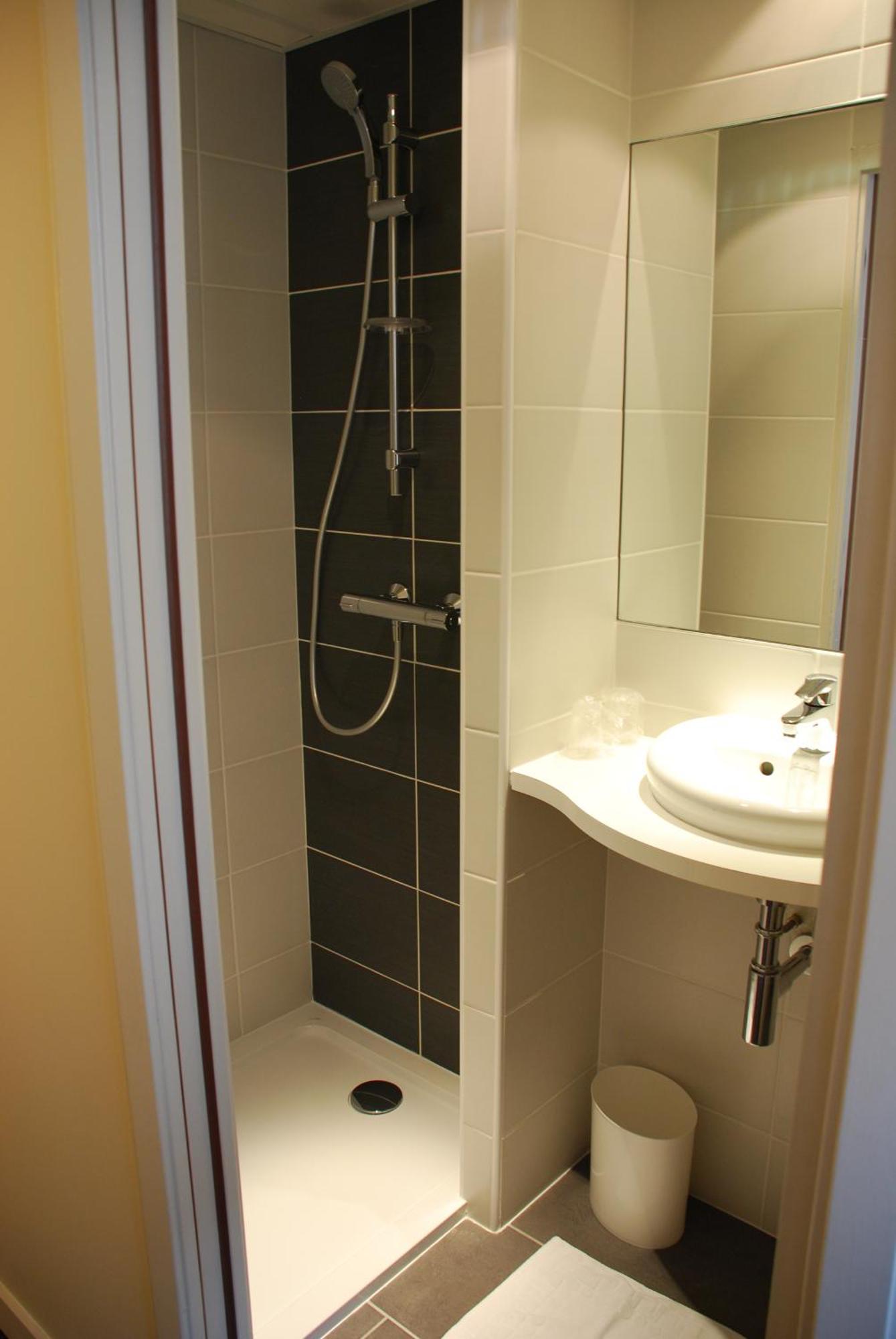 Standard Double Room,703267663:JPEG