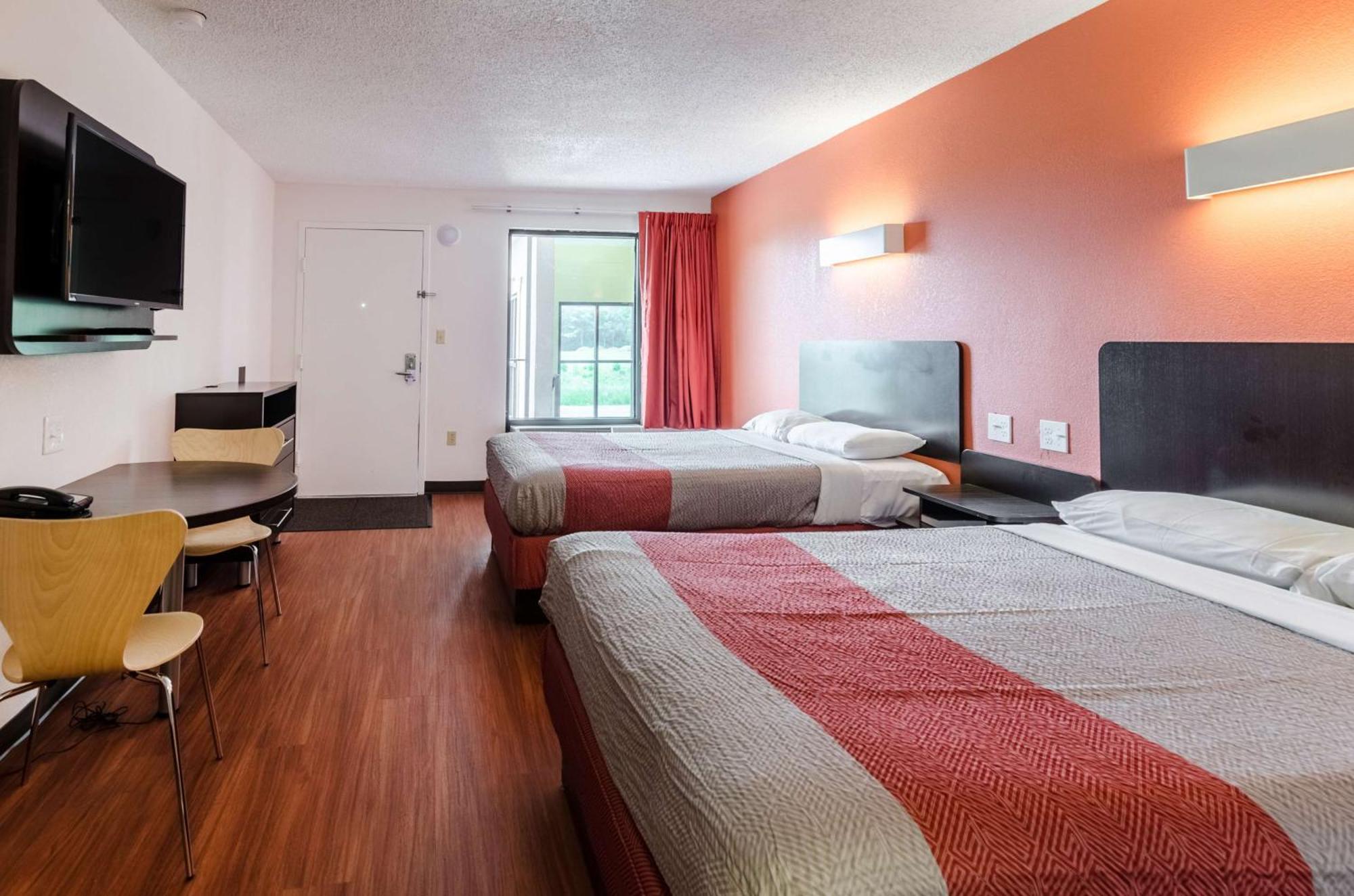 Quadruple Room Non-Smoking