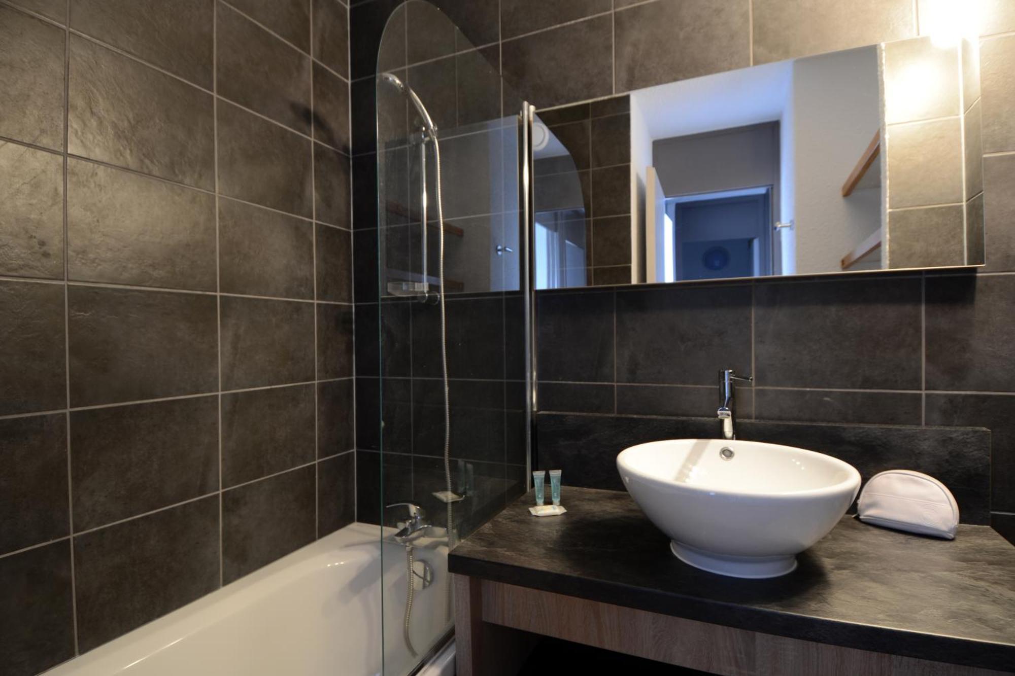 Duplex Apartment,109246365:JPEG