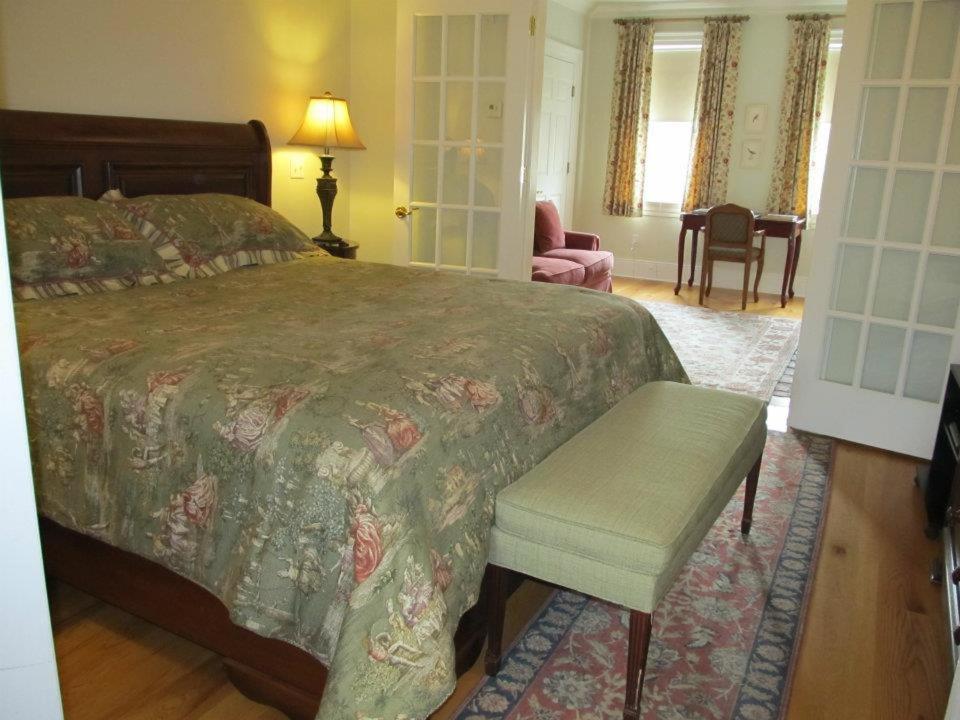 King Suite 2