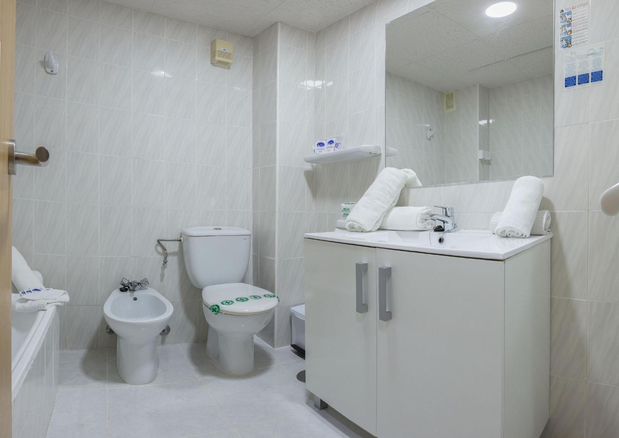 Habitación Doble Estándar (3 adultos)