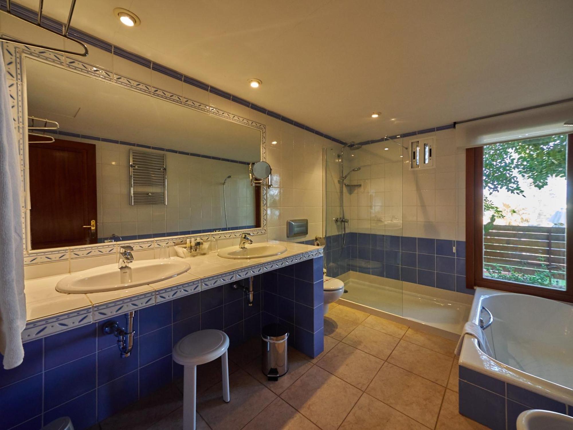 Deluxe Suite Sea View