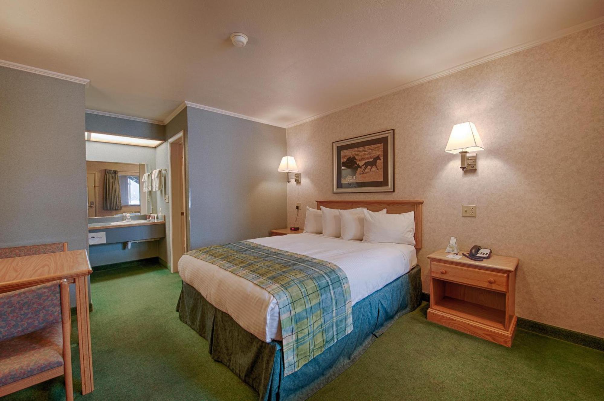 Queen Room,704561395:JPEG