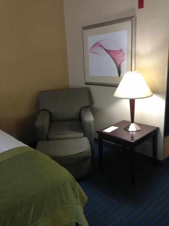 Standard King Room