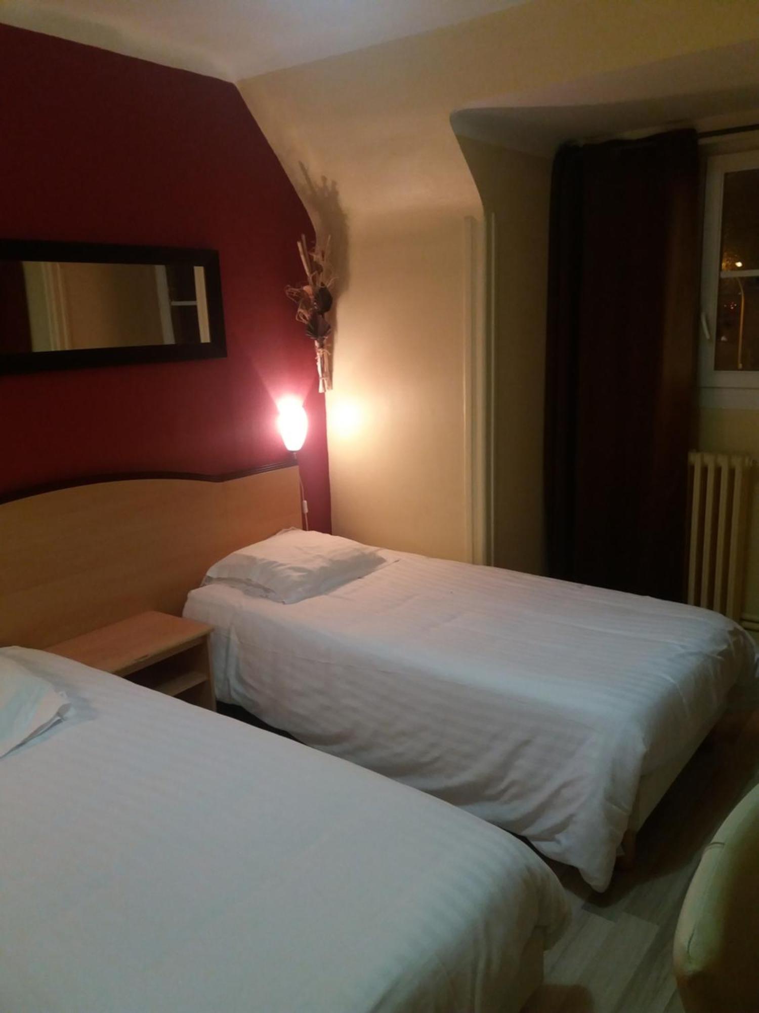 Twin Room,245765121:JPEG