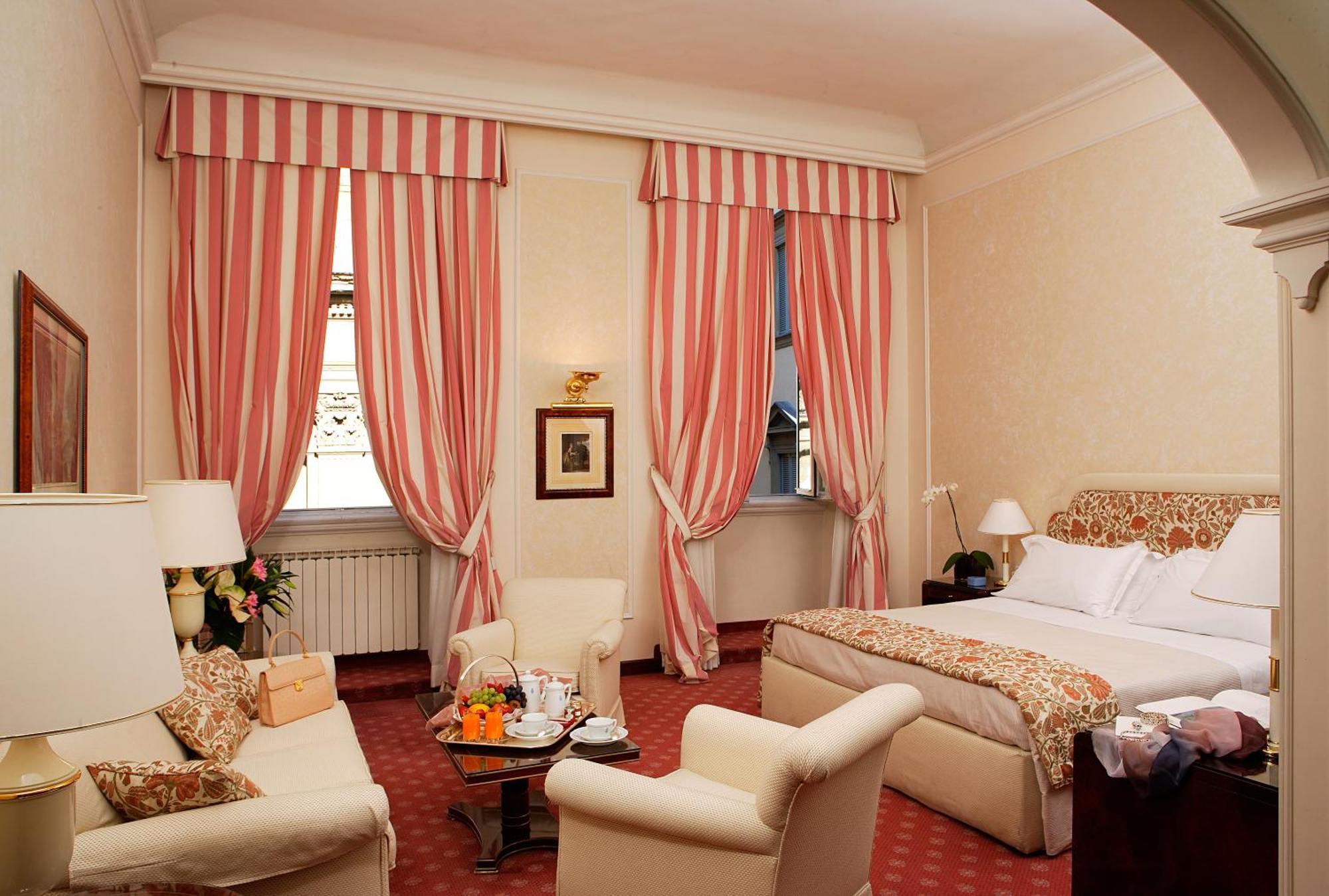 Junior Suite,1274647585:JPEG