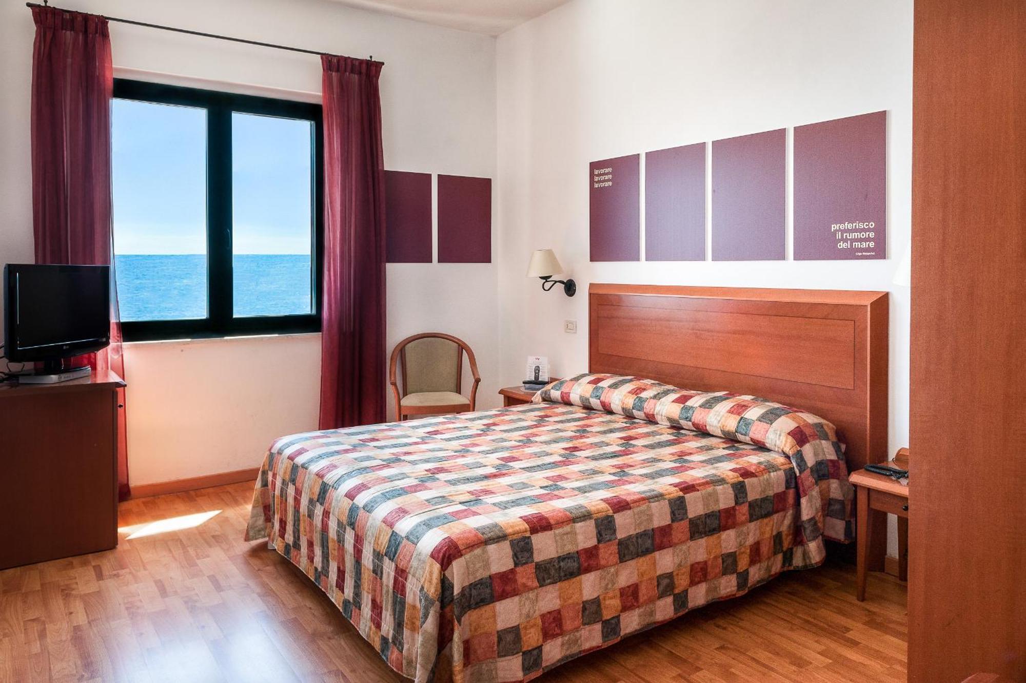 Triple Room Sea View,705354019:JPEG
