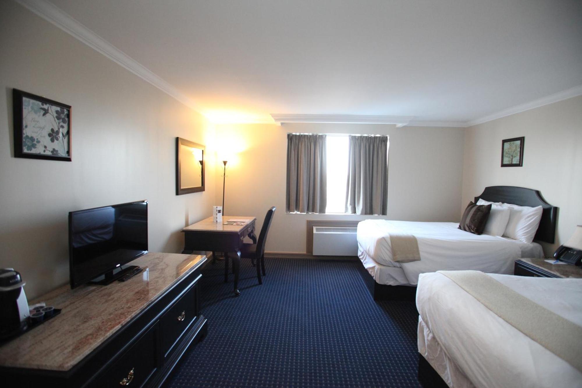 Executive Room Two Double Beds