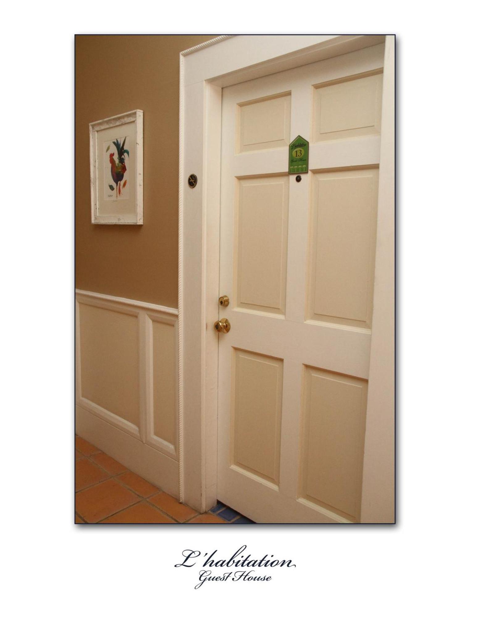 Standard Queen Room