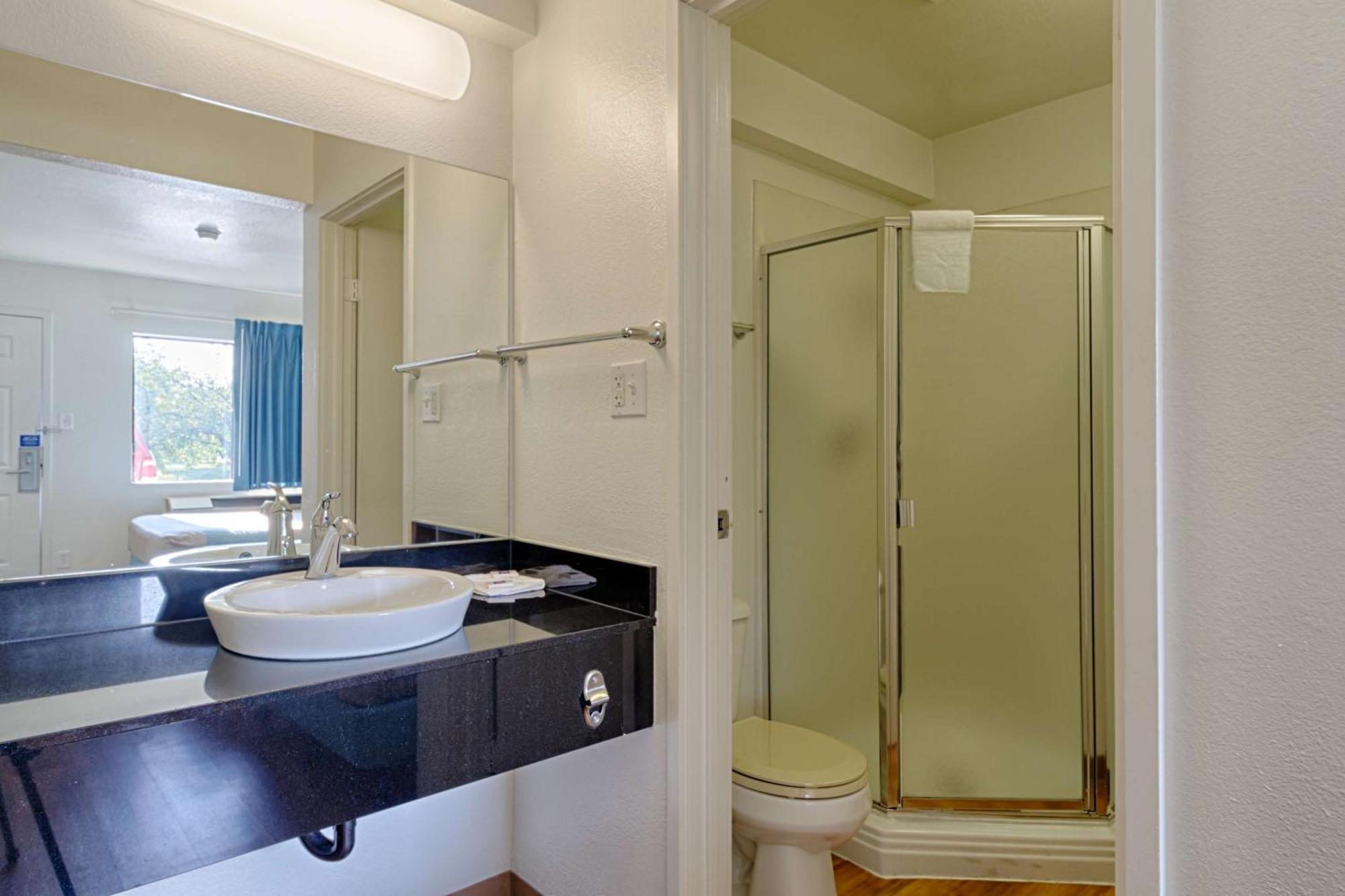 Quadruple Room,1660306061:JPEG