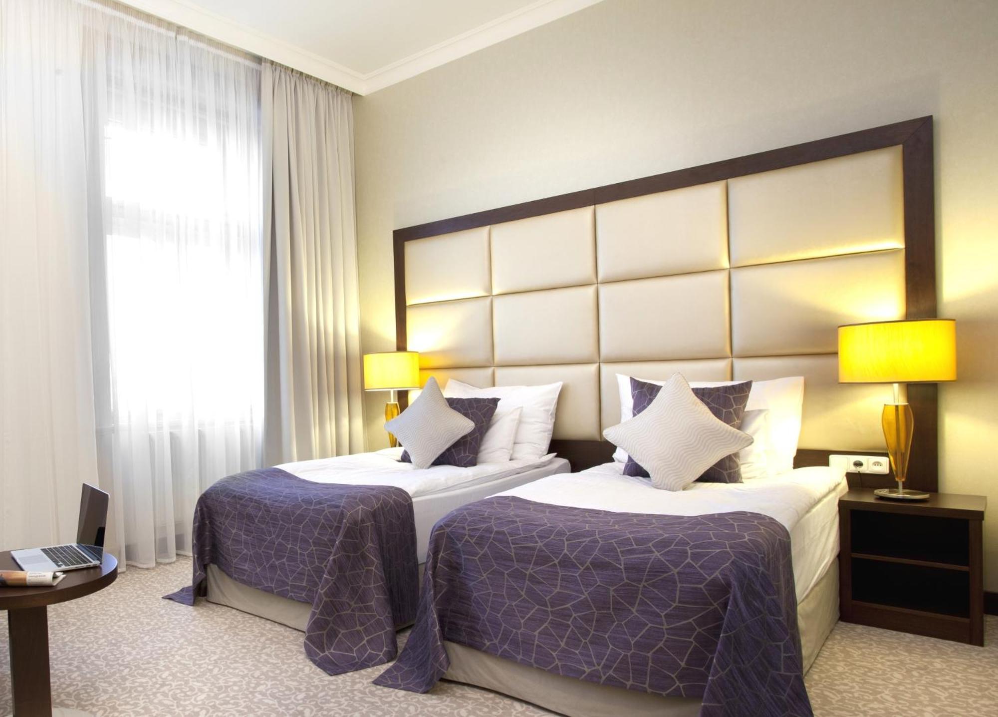Deluxe room Pesach