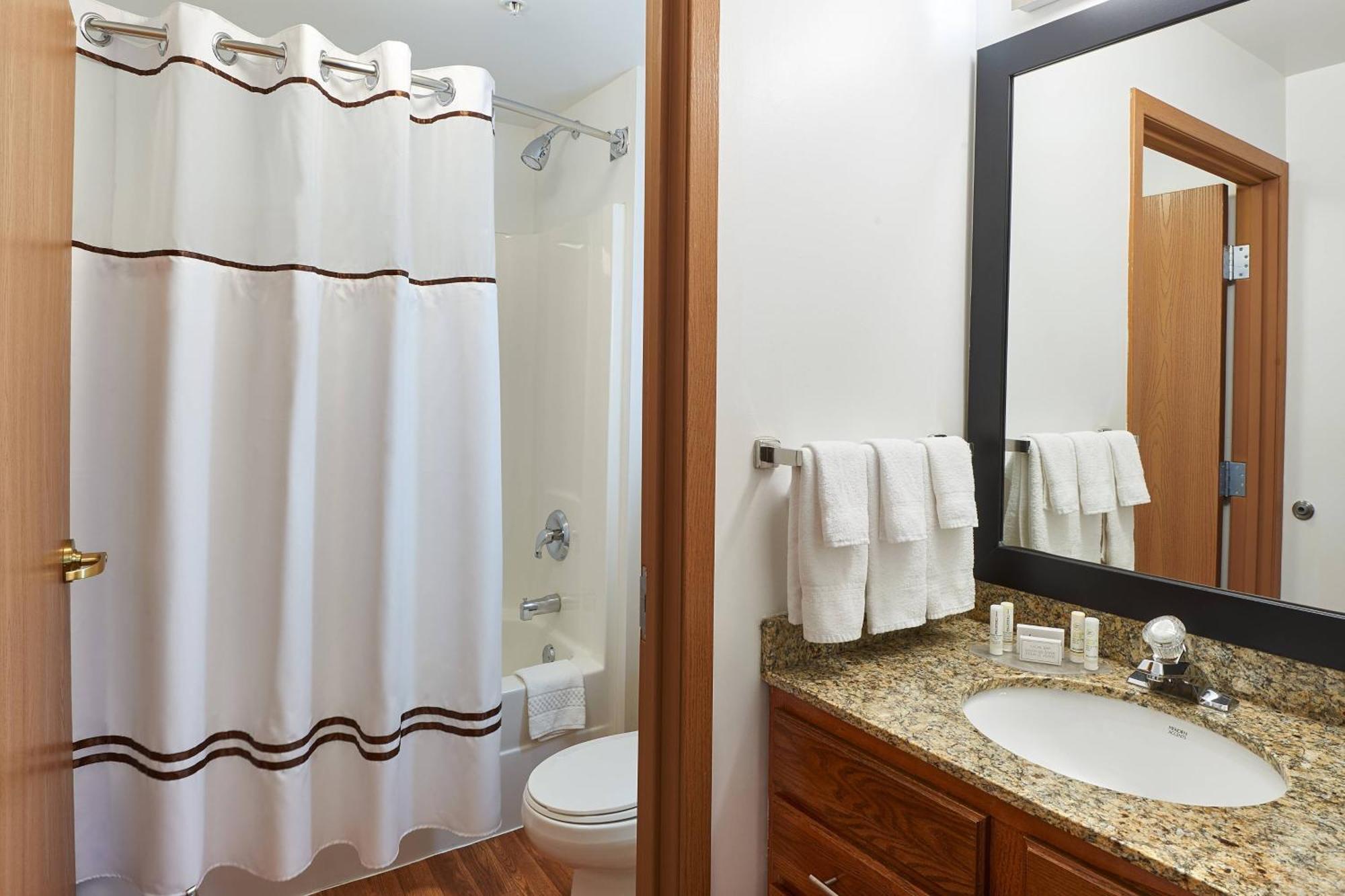Two-Bedroom Suite