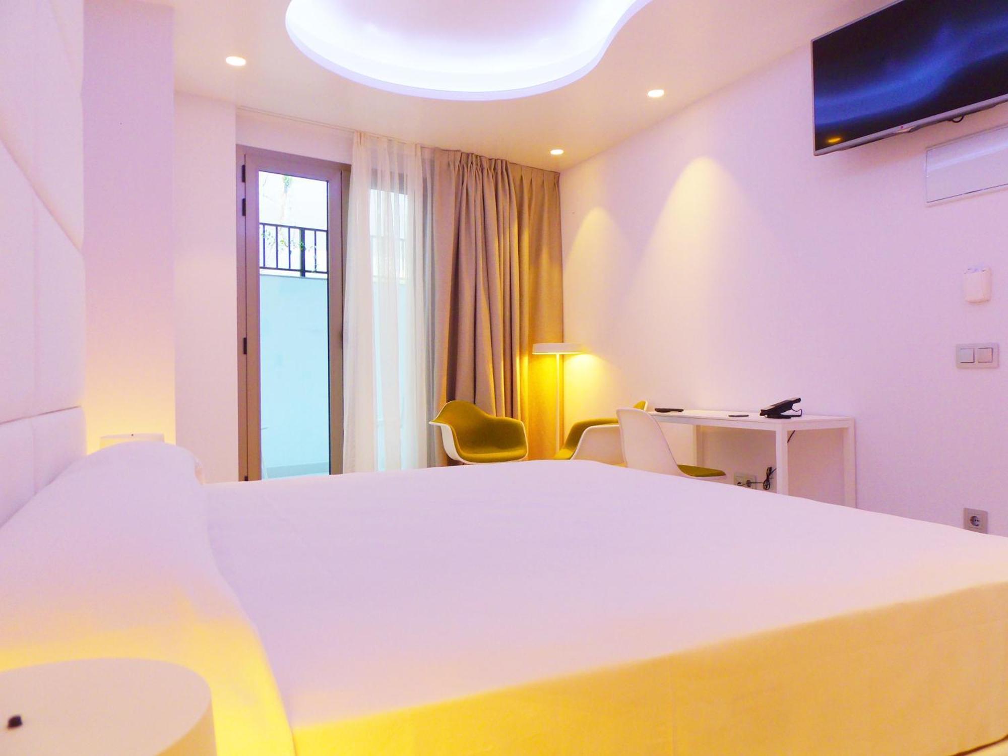 Deluxe Double Room Spa Bath