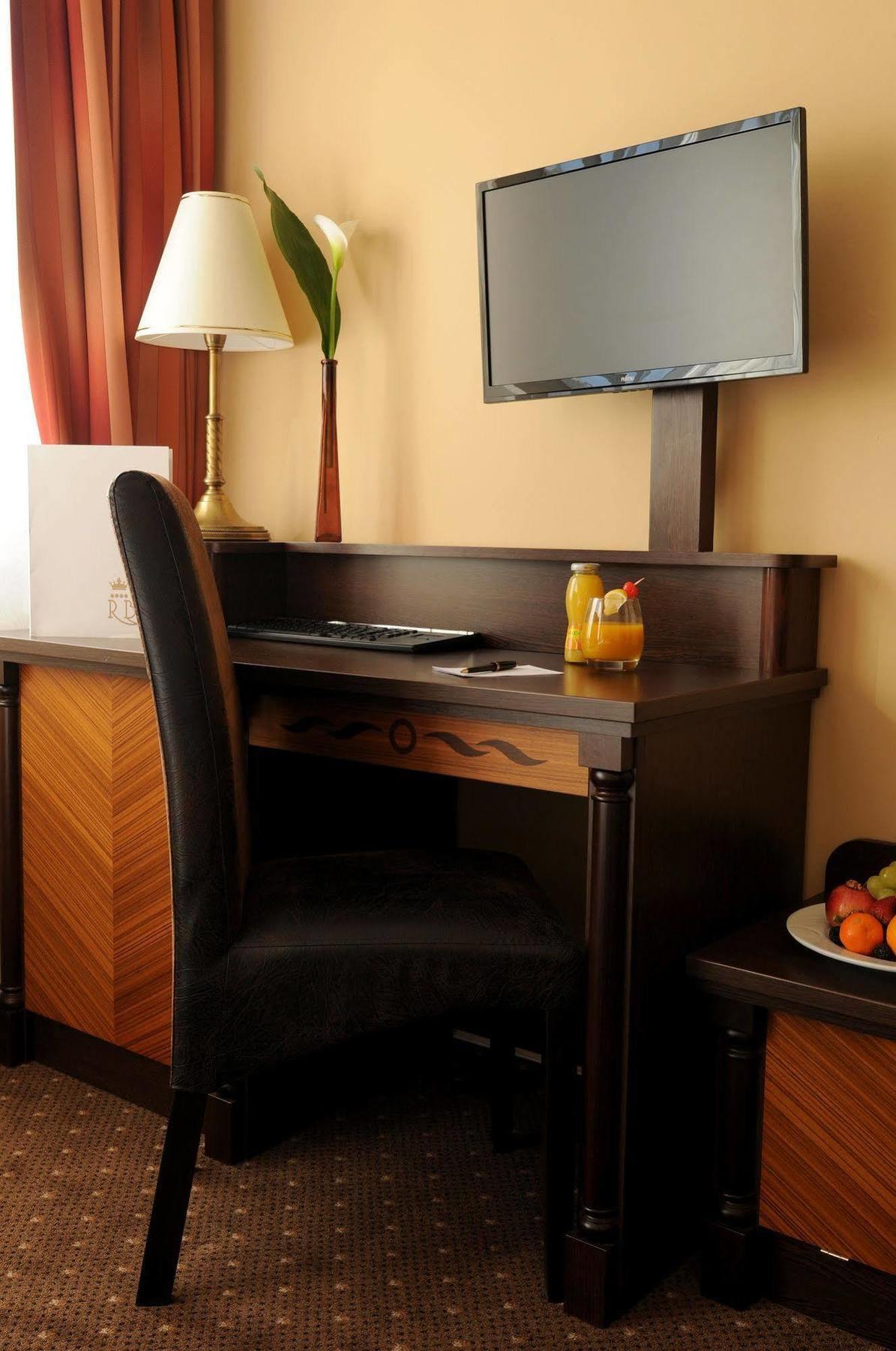 Classic Double Room