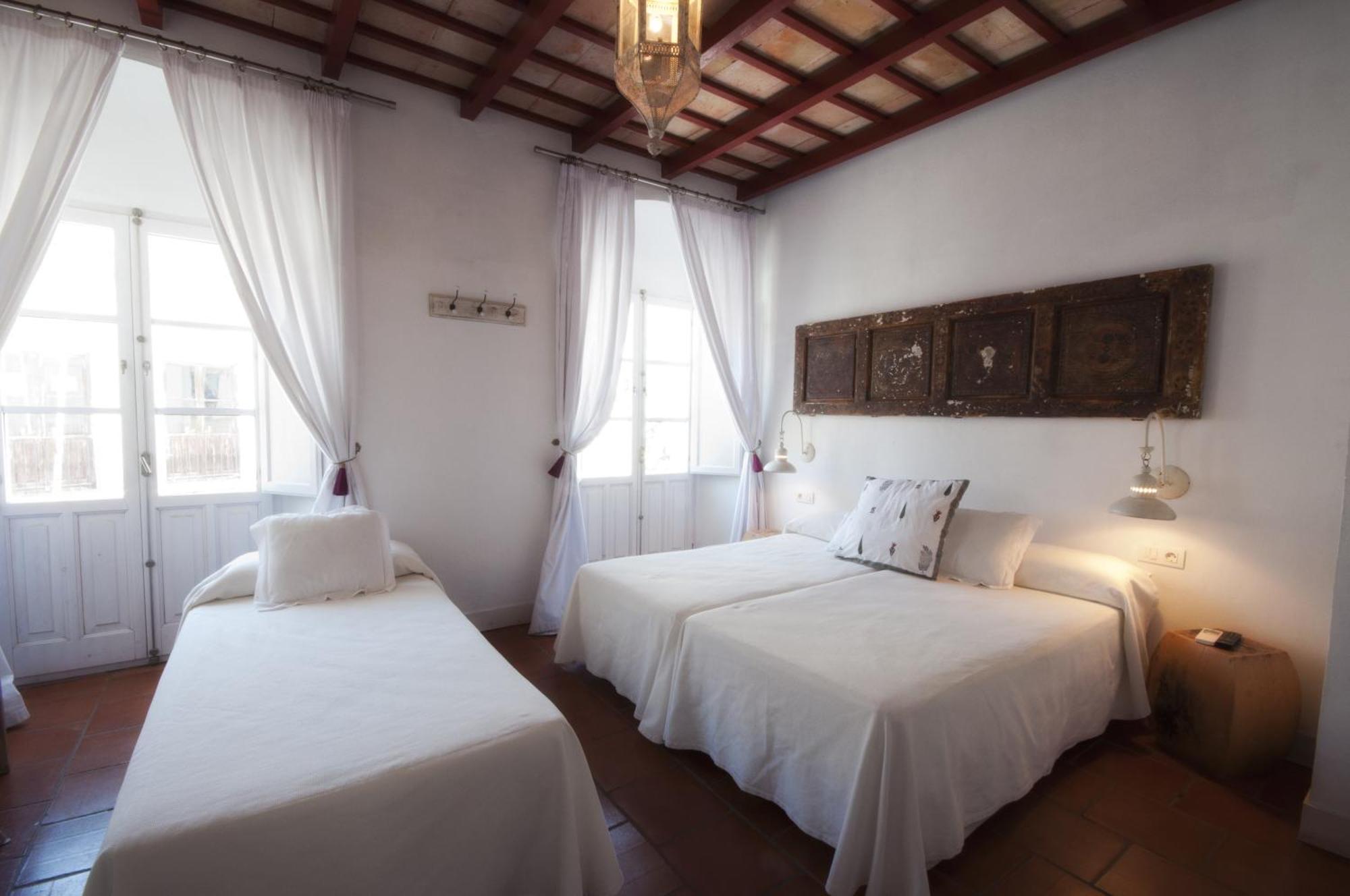 Twin Room Extra Bed