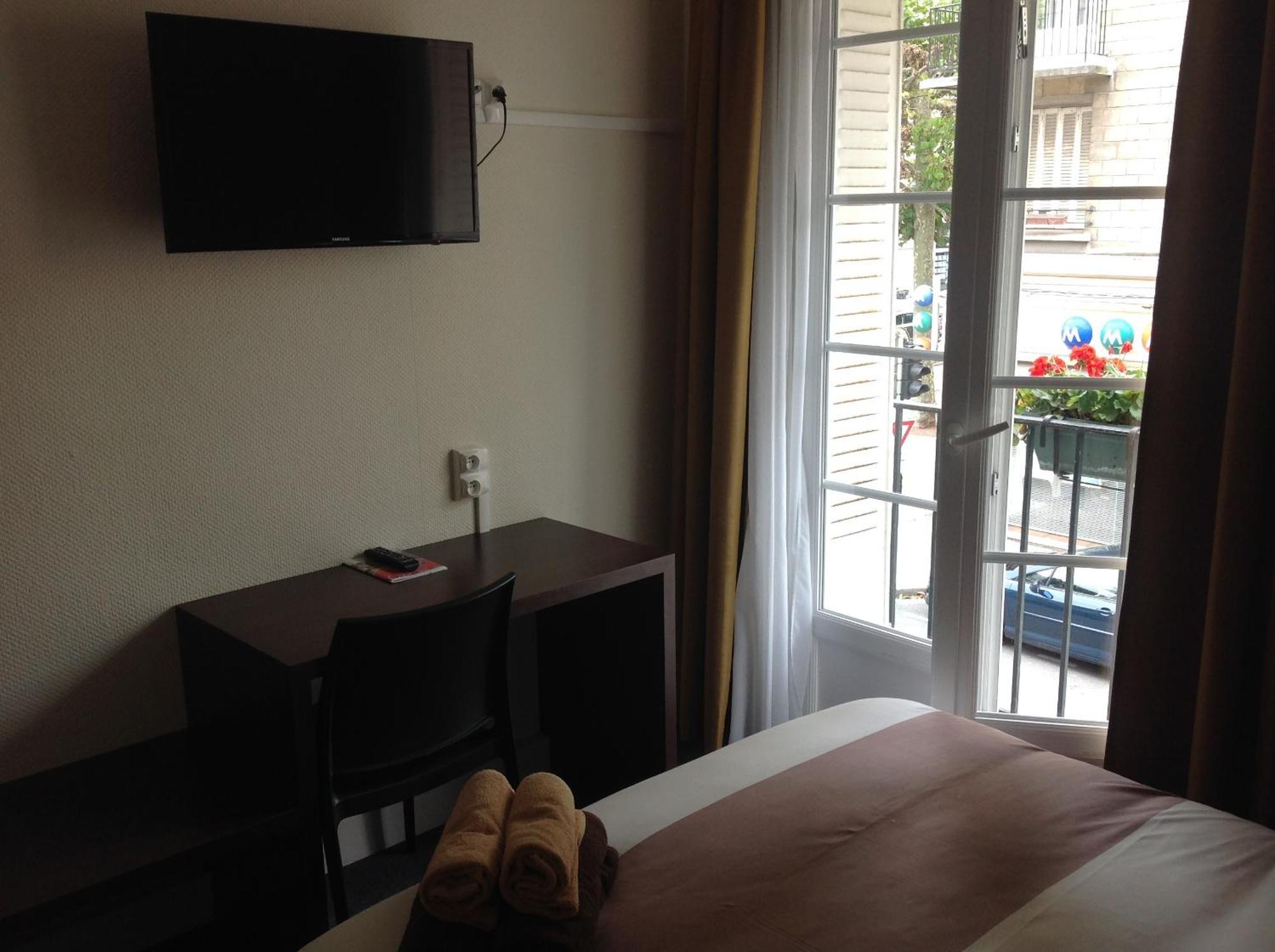 Single Room,707496340:JPEG