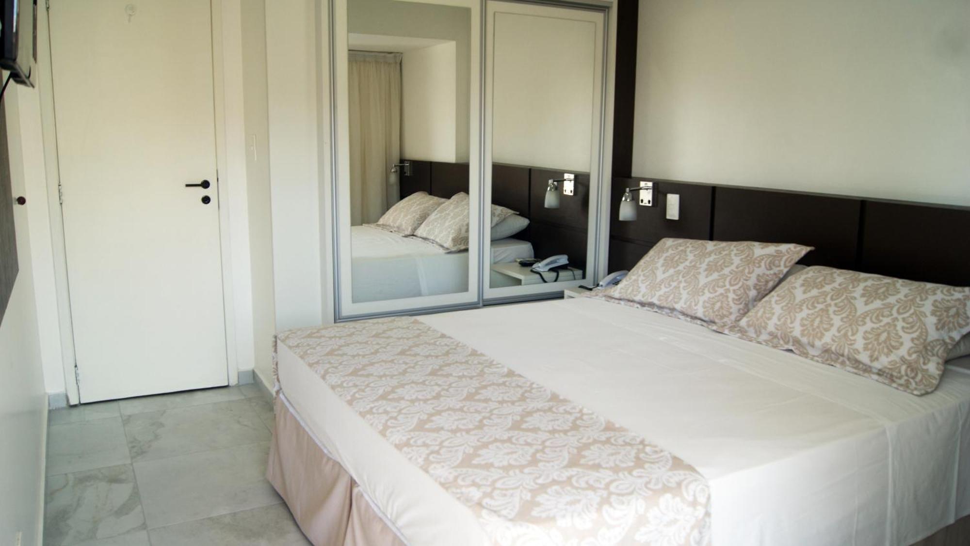 One-Bedroom Apartment,98866514:JPEG