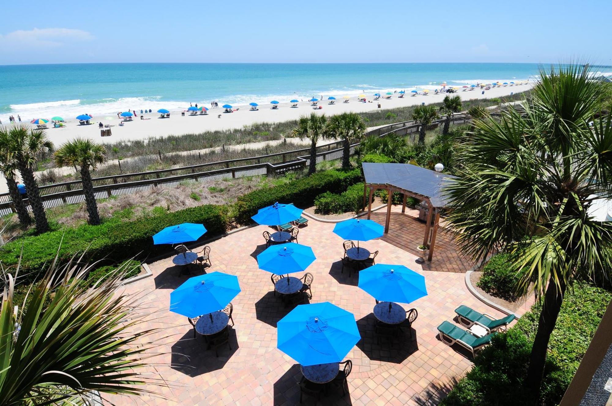 Oceanfront Queen Room - Stair Access