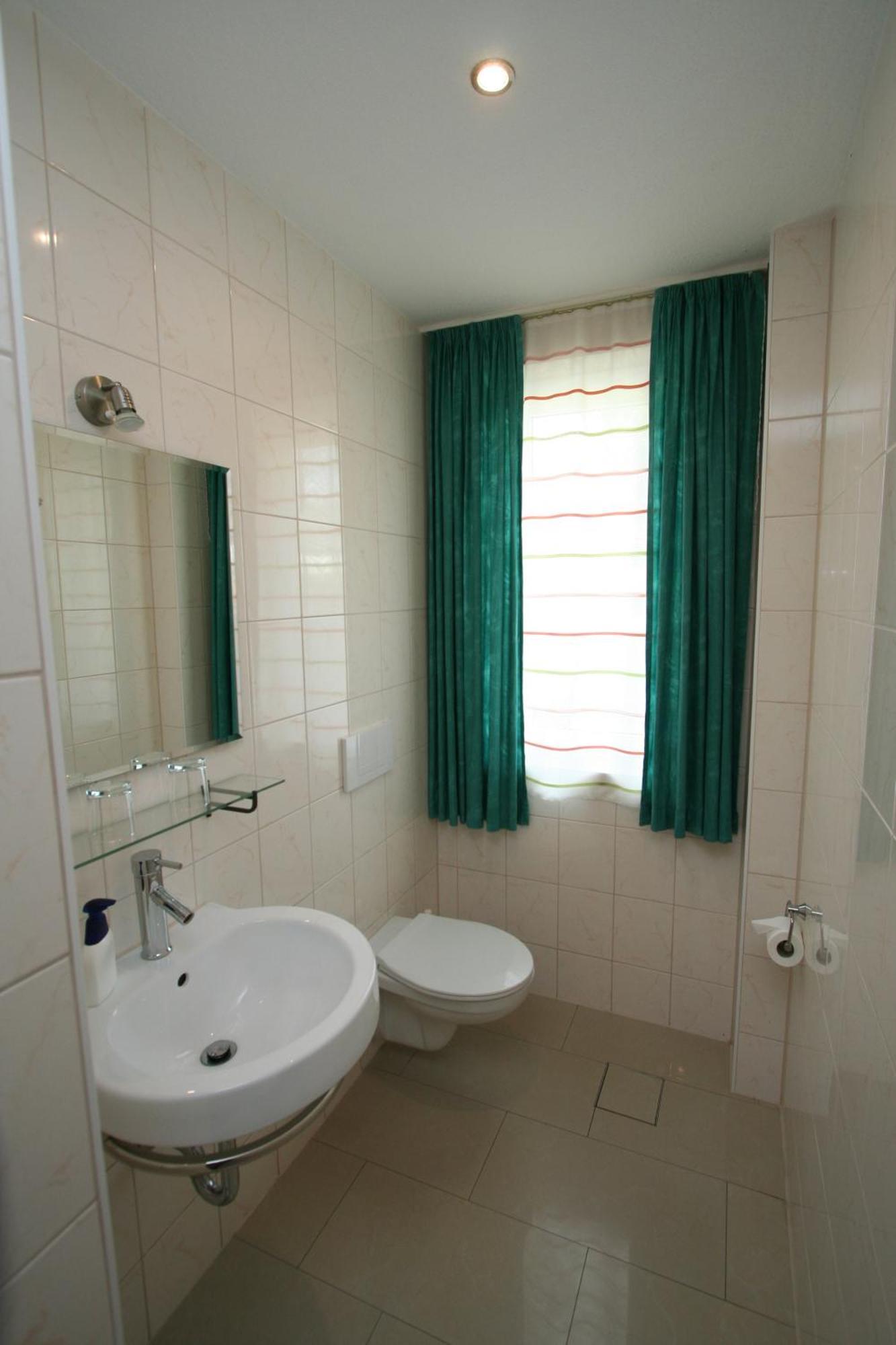 Double Room,708741208:JPEG