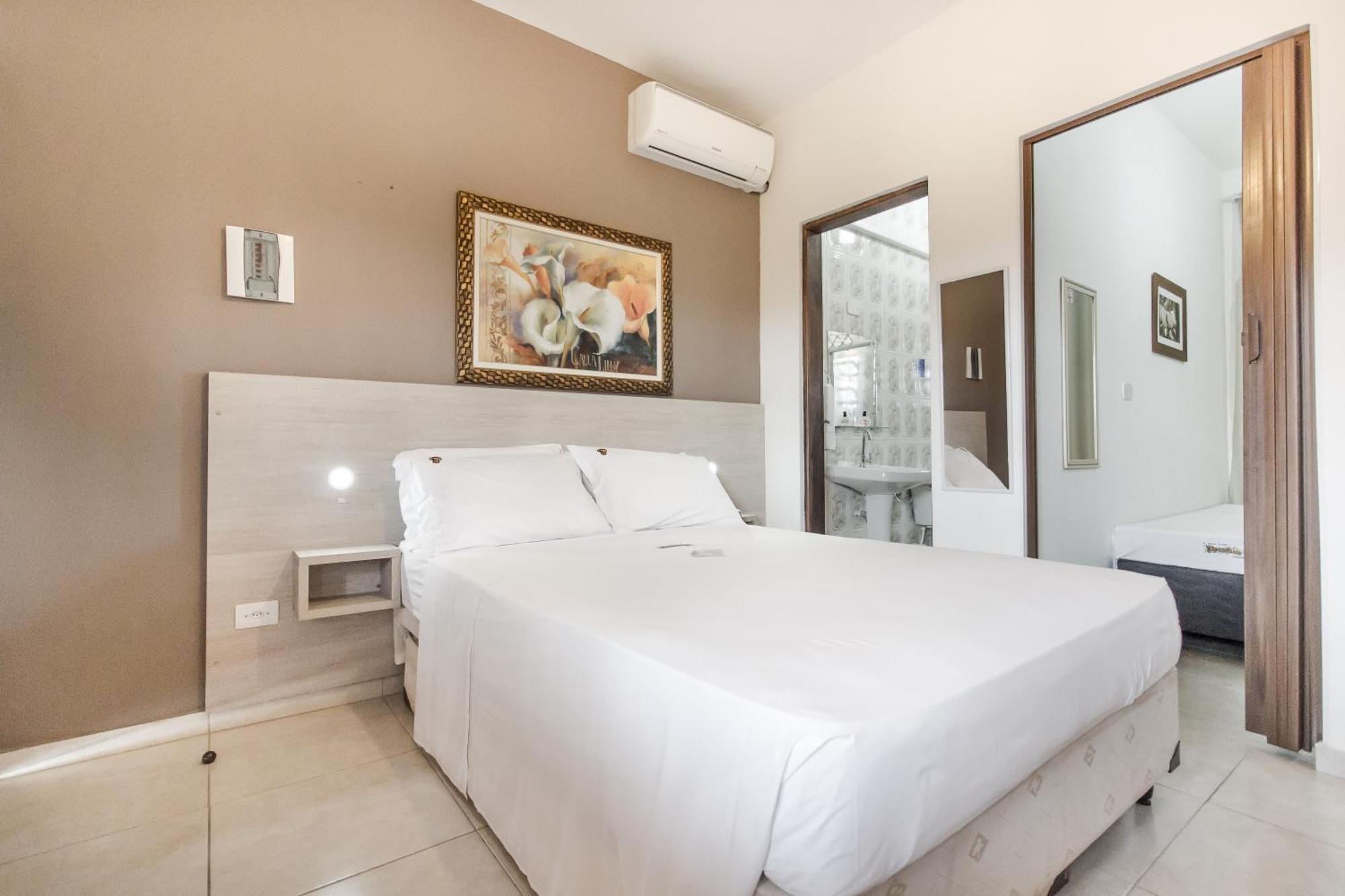 Luxury Suite,709032676:JPEG