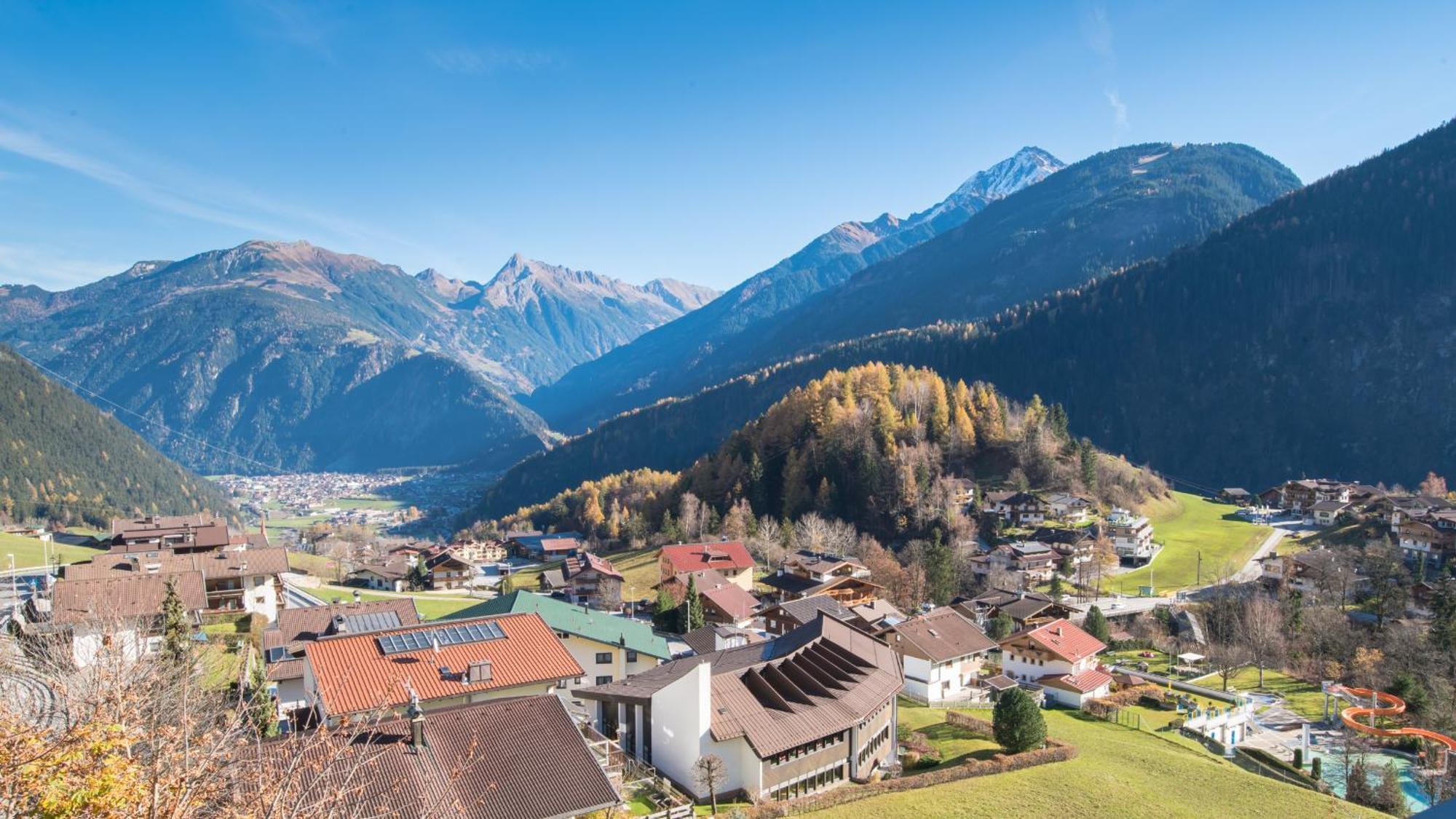 Comfort Triple Room Balcony & Mountain View