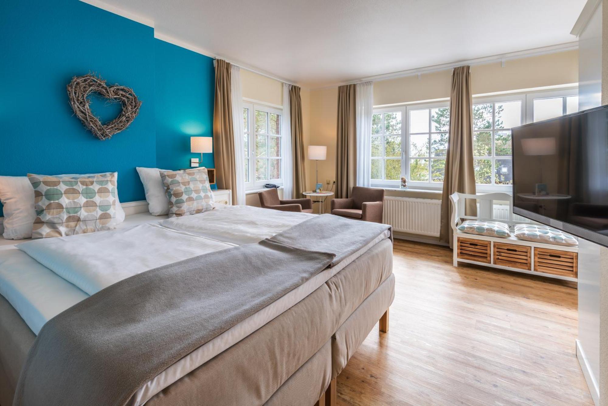 Large Double Room