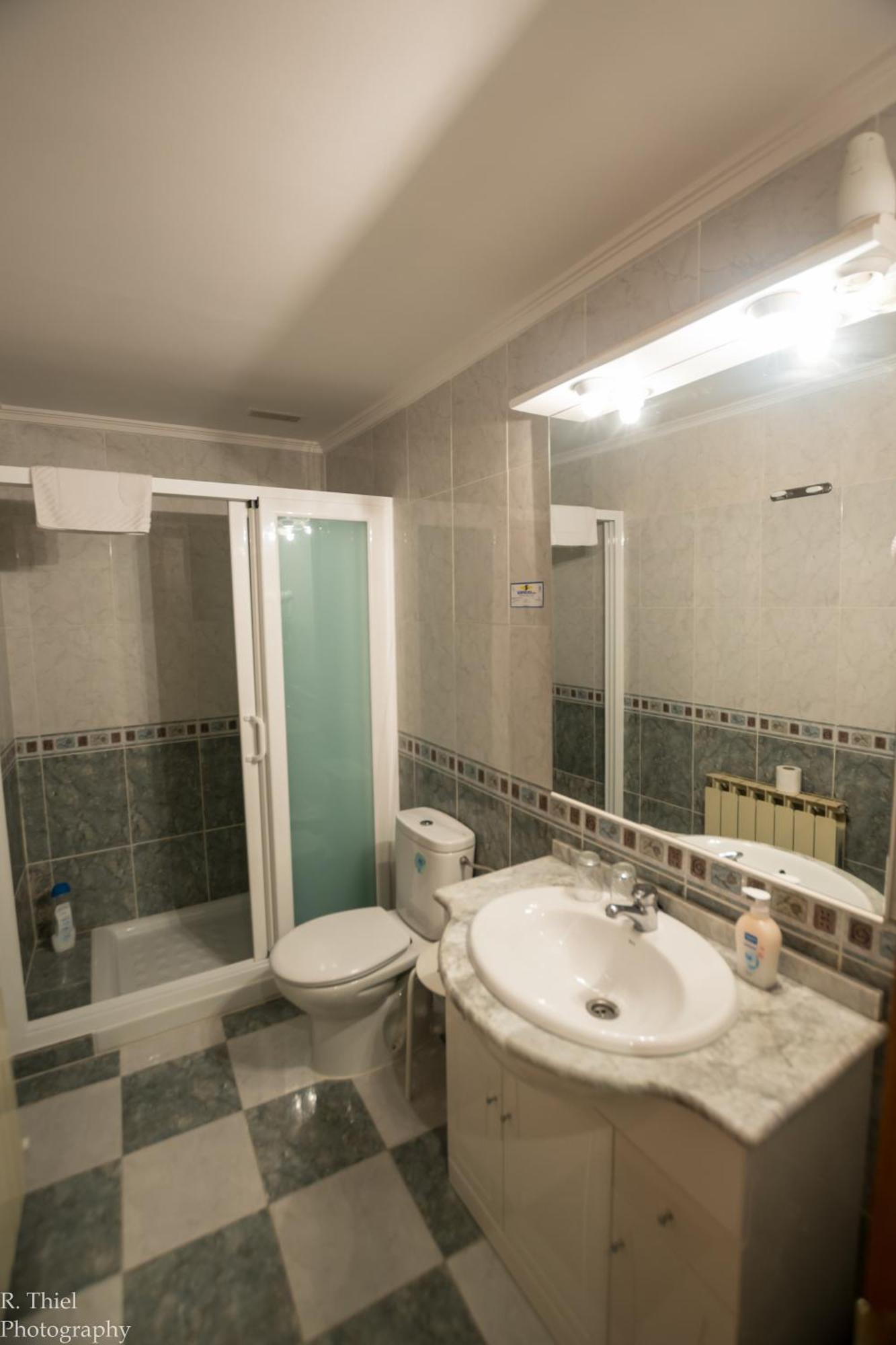 Double Room Private Bathroom