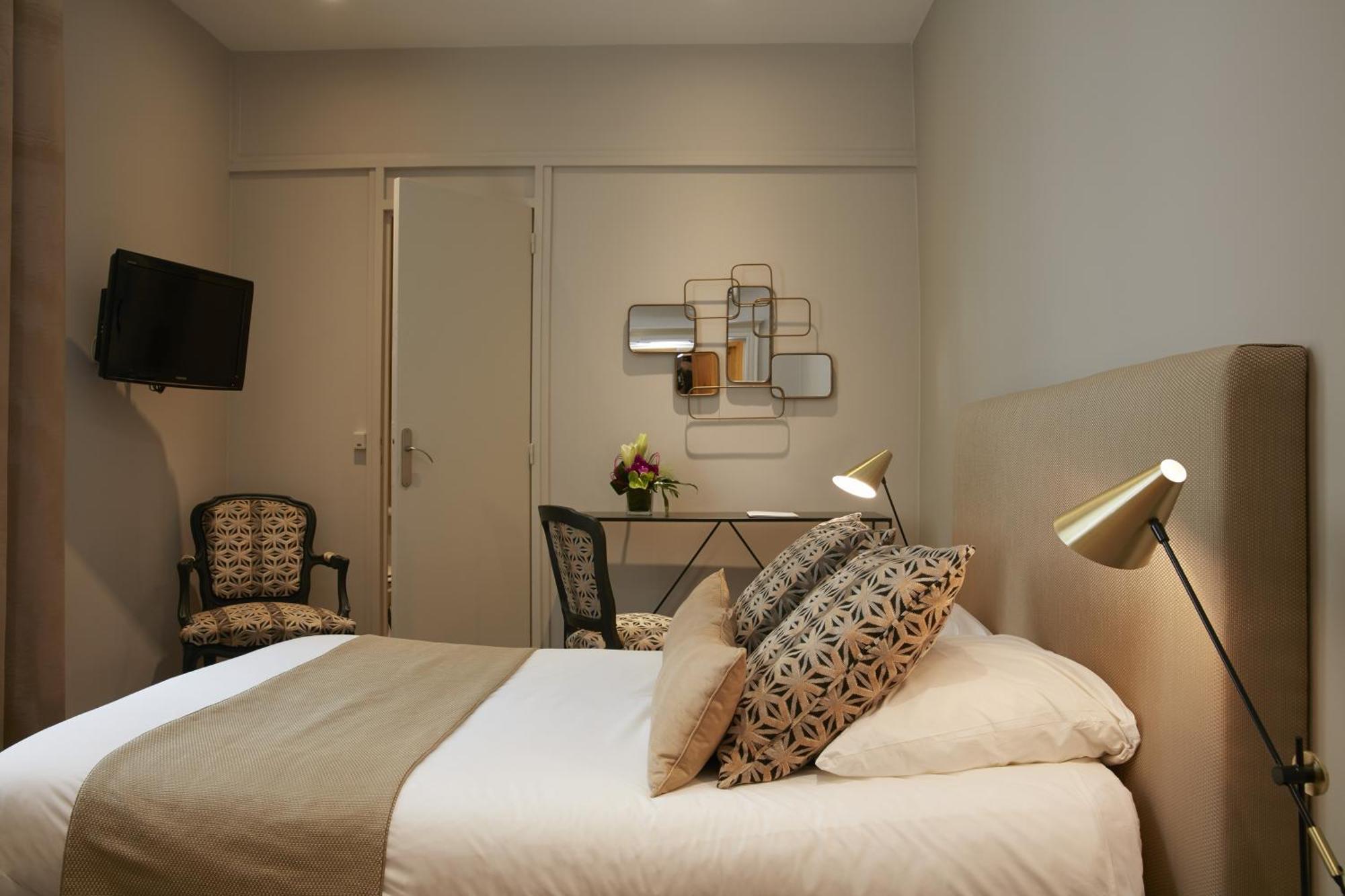 Standard Single Room,710924737:JPEG