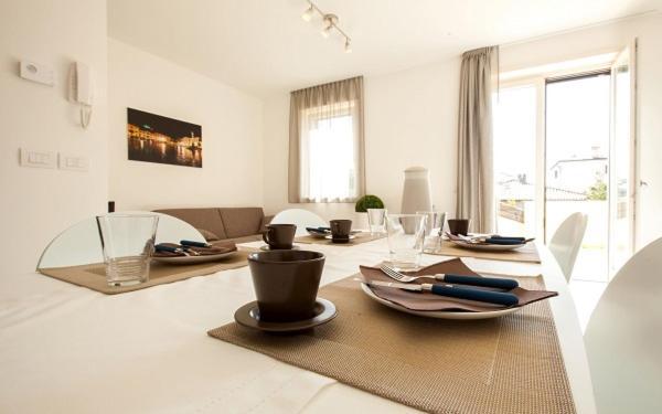 Two-Bedroom Apartment,724146829:JPEG