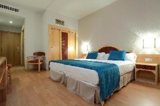 Twin Room,327162184:JPEG