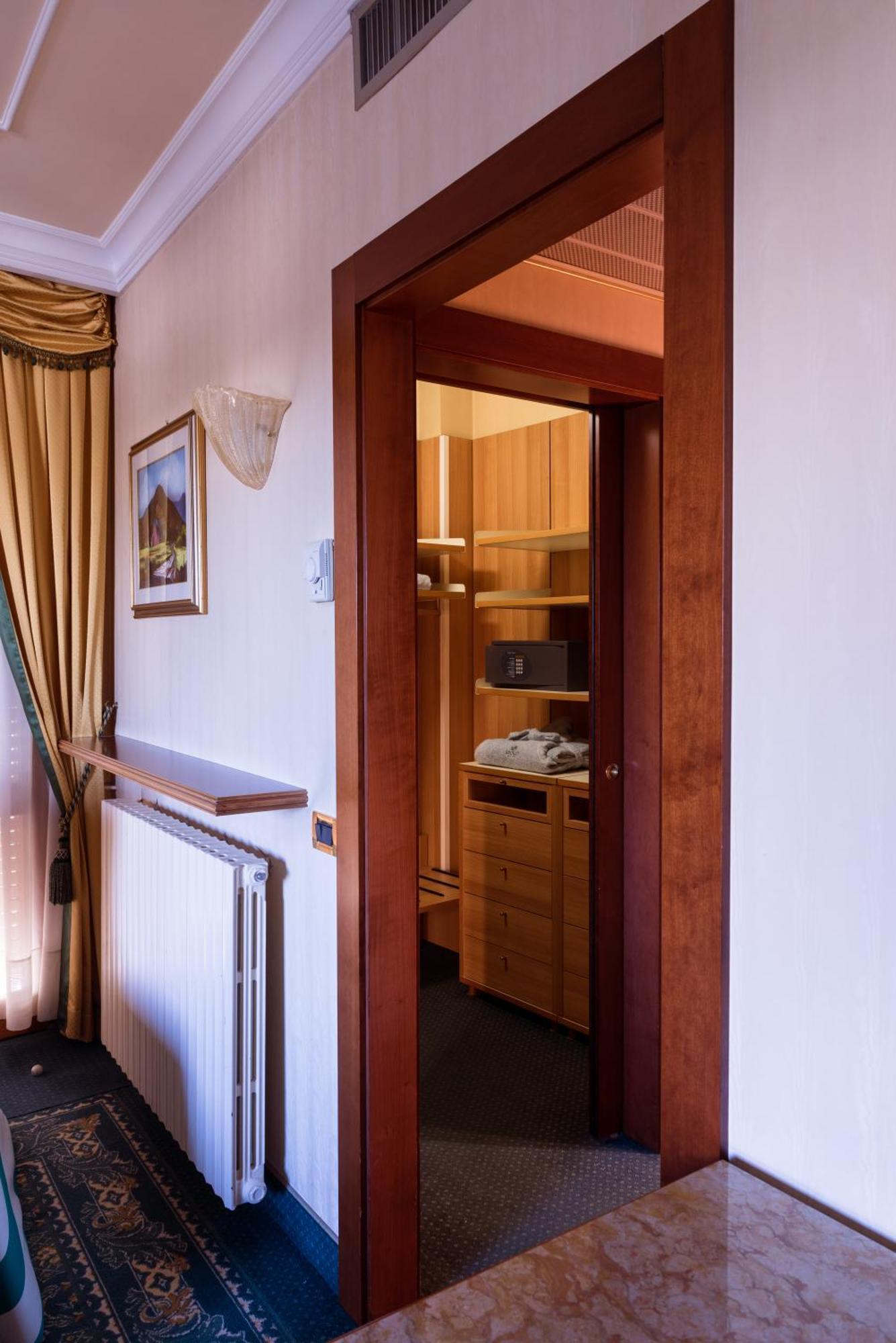 Junior Suite Balcony