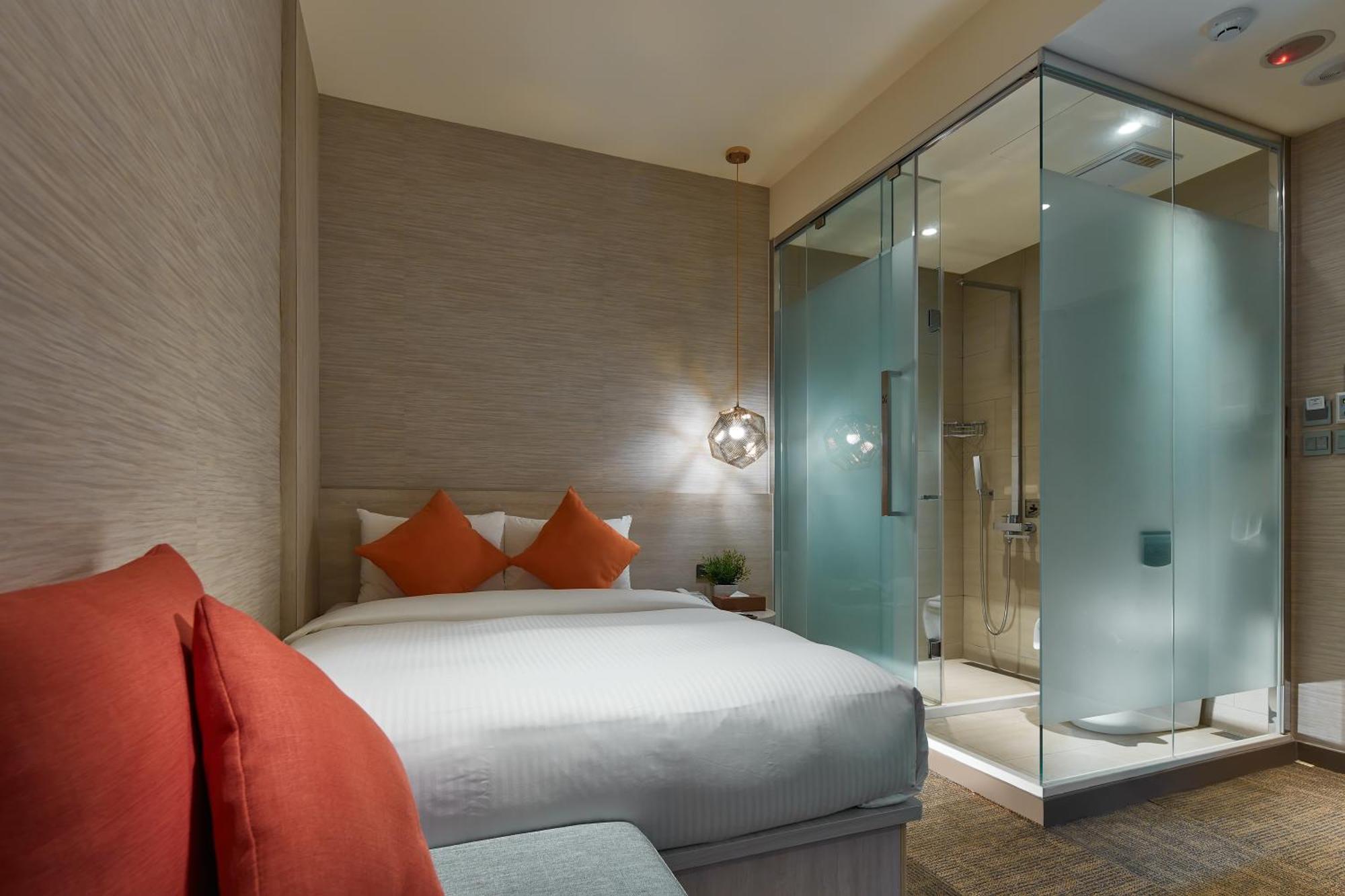 Standard Double Room No Window