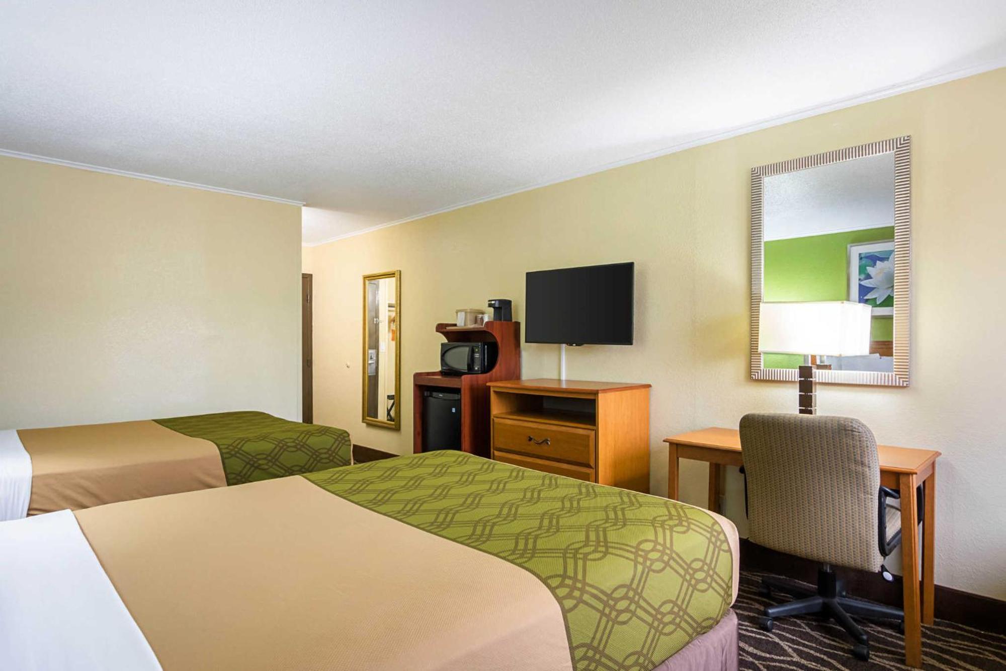 Double Room Two Double Beds Non-Smoking