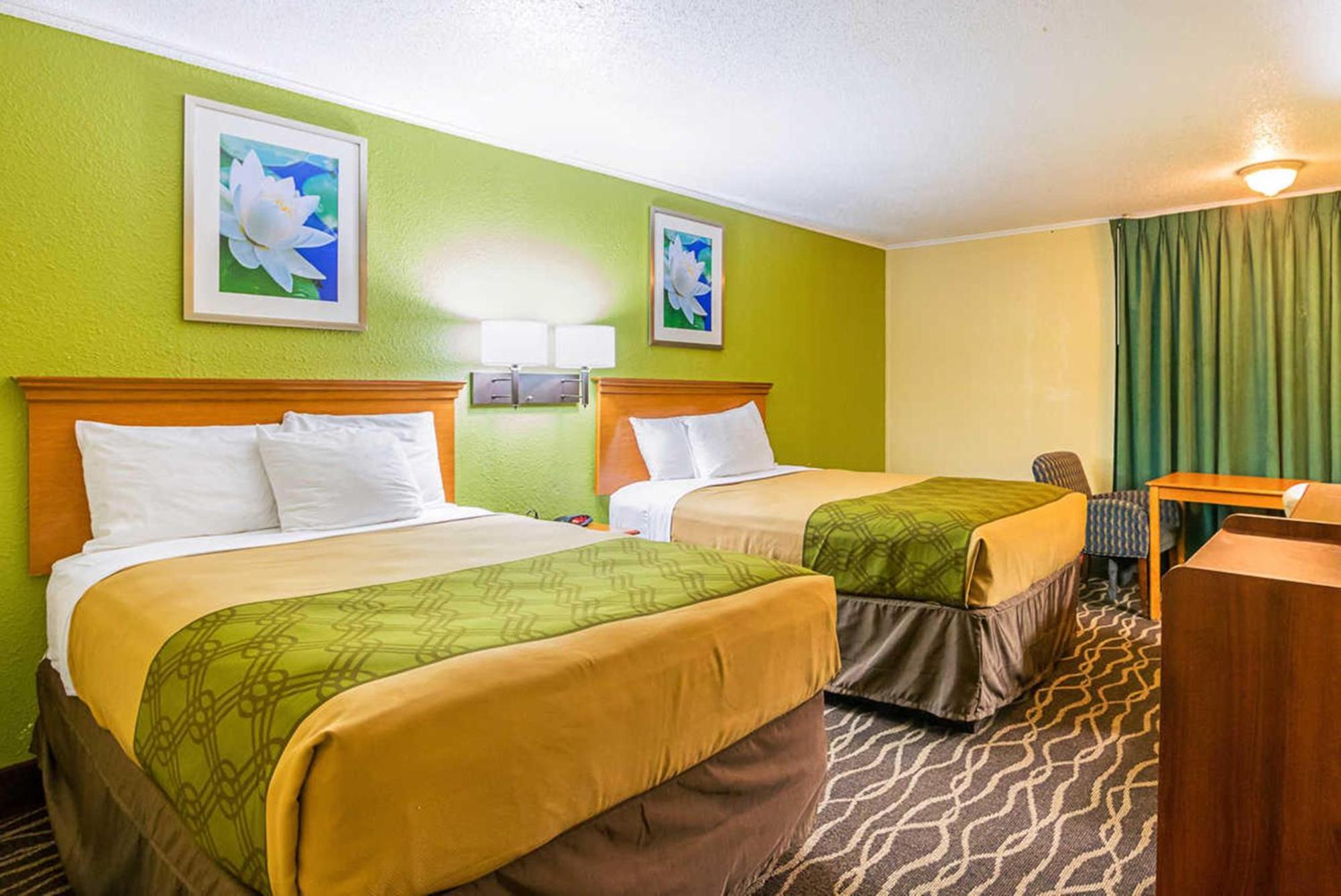 Double Room Two Double Beds Non-Smoking