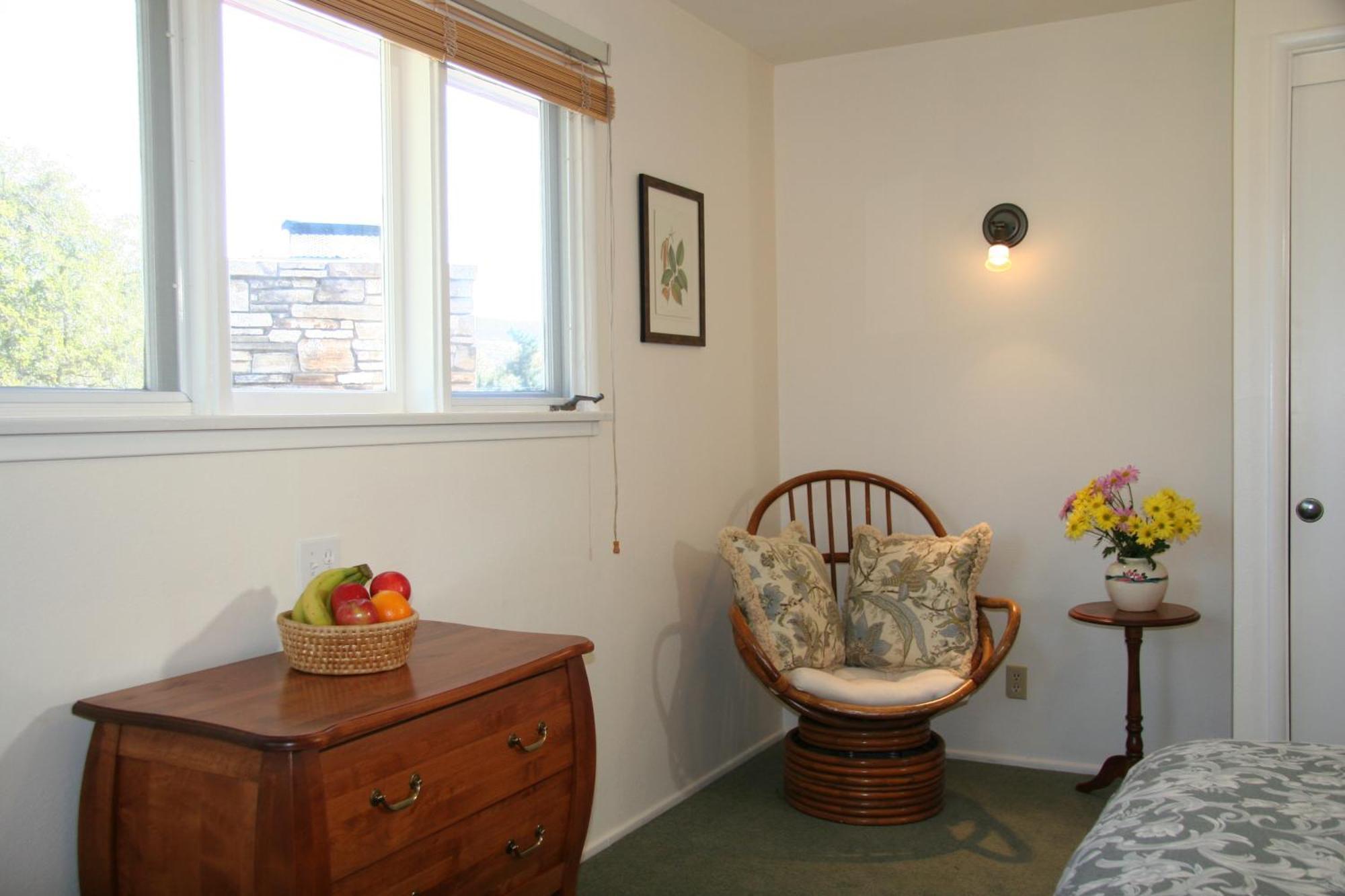 Topa Topa Room