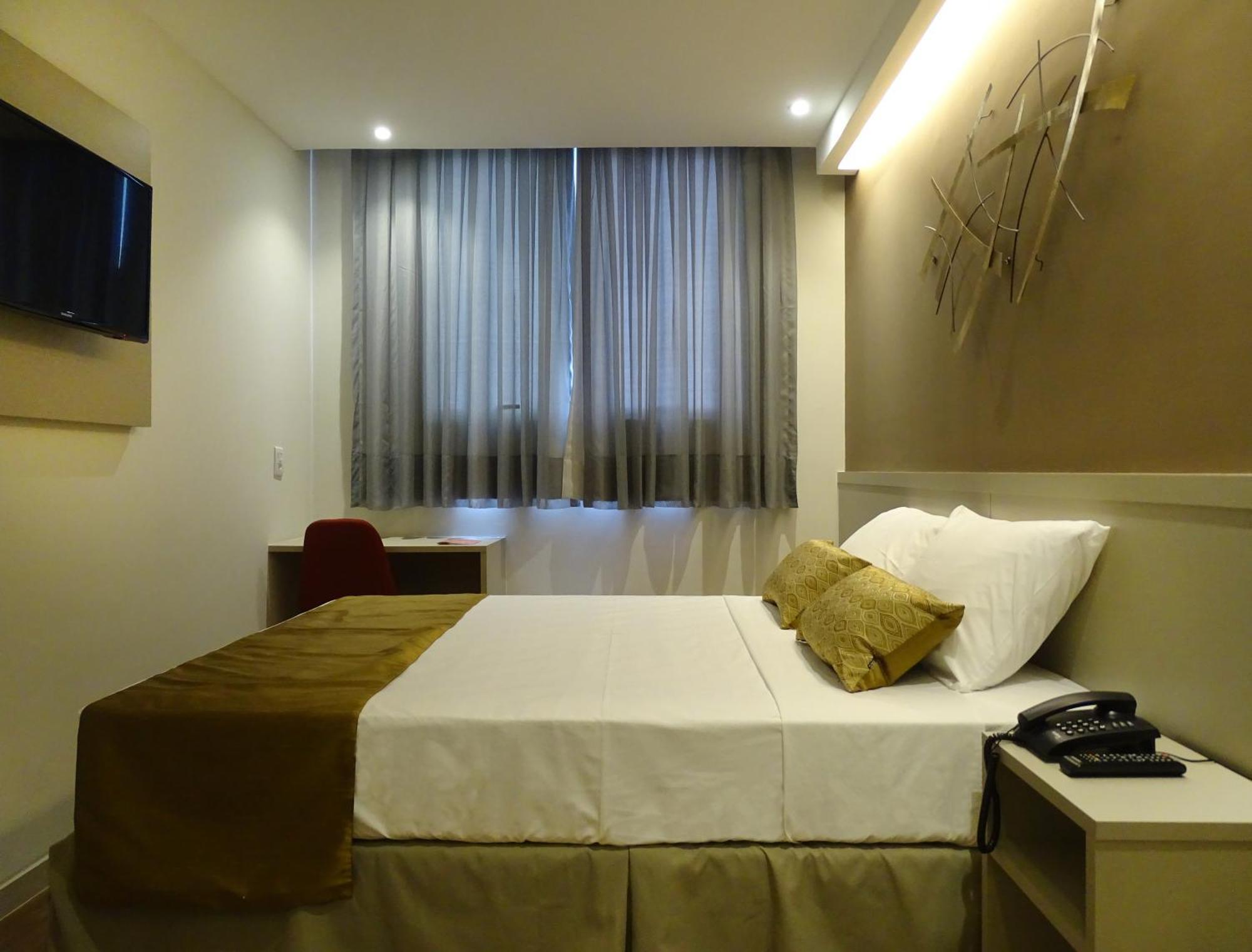 Quarto Duplo Standard