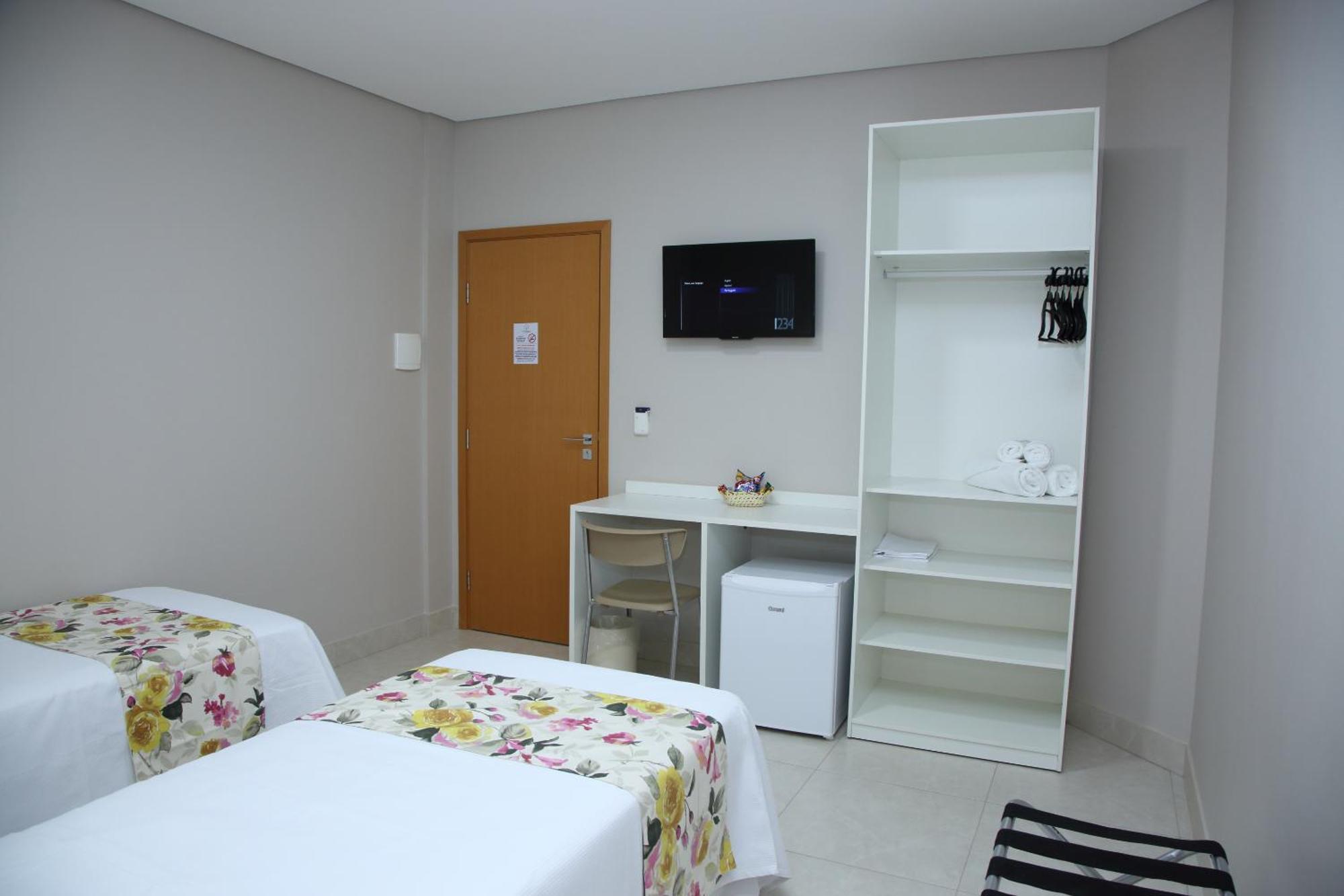 Large Twin Room