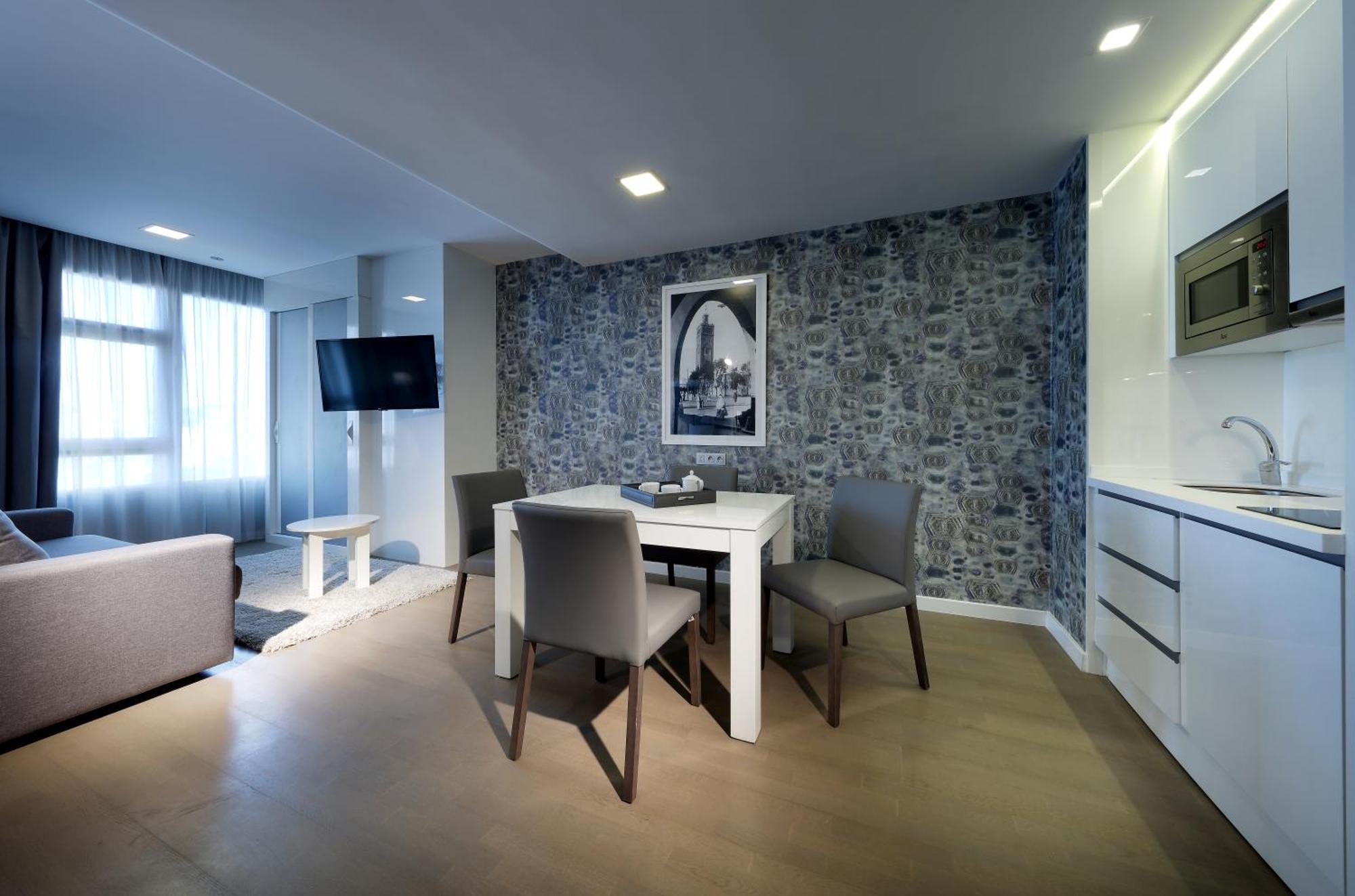 Deluxe King Room,1282529719:JPEG