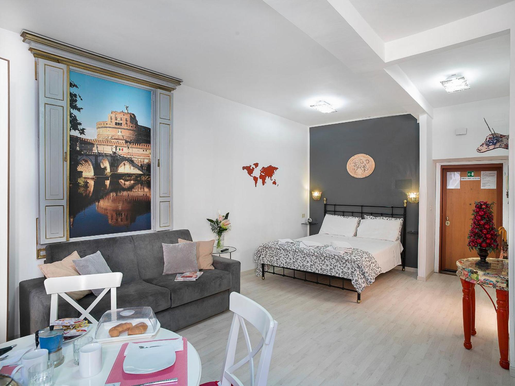 Luxury Apartment City View