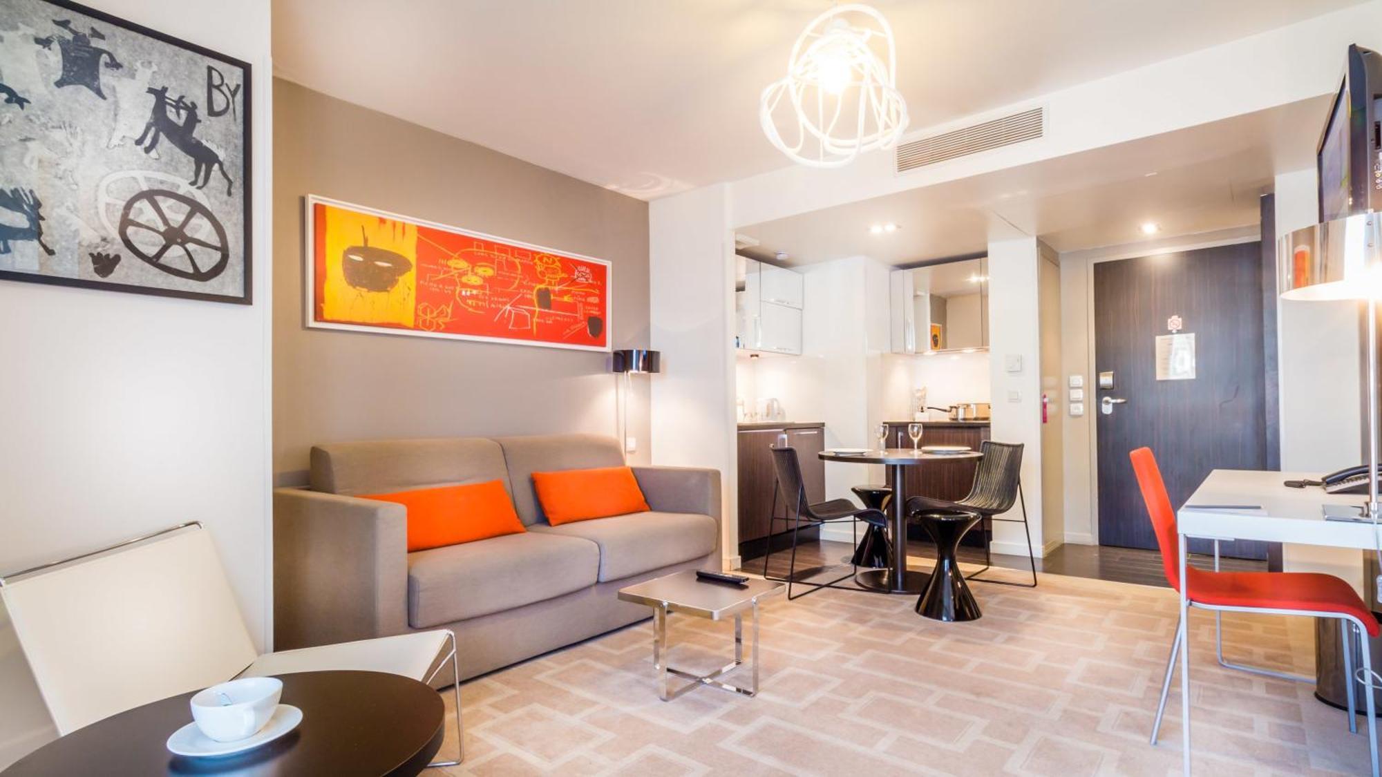 One-Bedroom Apartment,117423475:JPEG