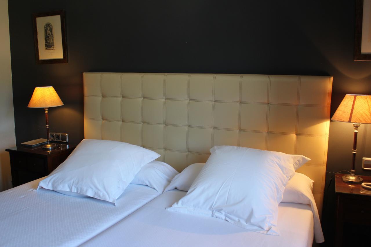 Double or Twin Room,697304166:JPEG