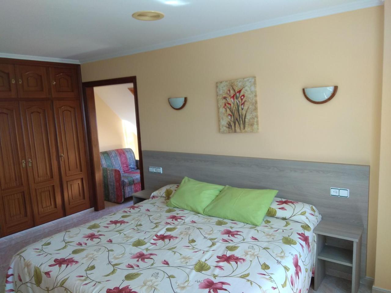 Double or Twin Room Sea View