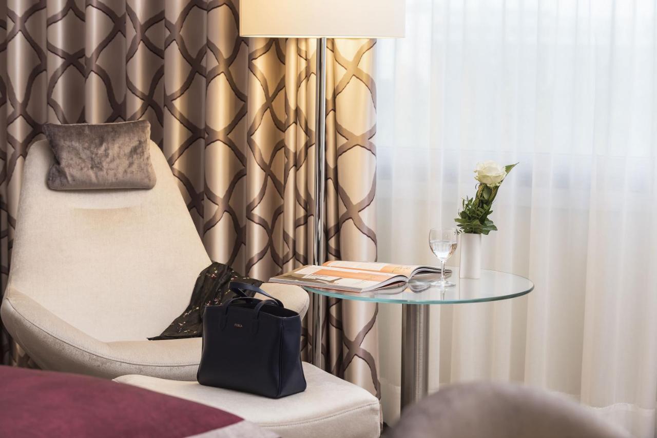 Classic Double Room,1276915915:JPEG