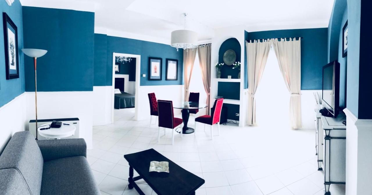 Three-Bedroom Suite,718666540:JPEG