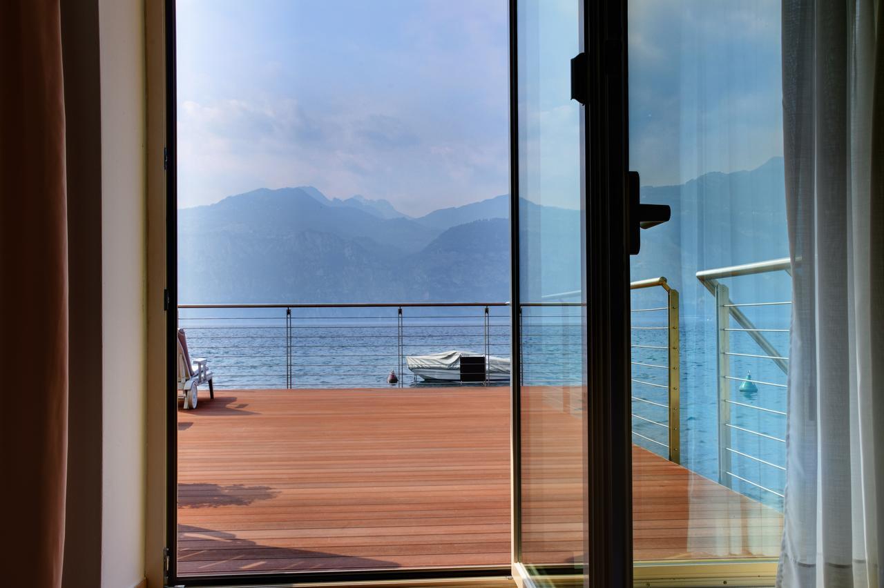 Double or Twin Room Terrace Lake View Basement,790677762:JPEG