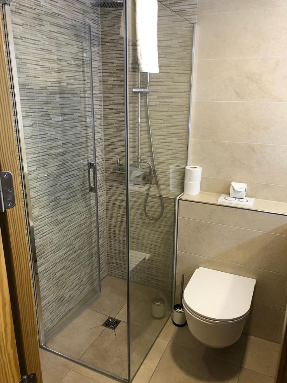 Double Room,1132905453:JPEG