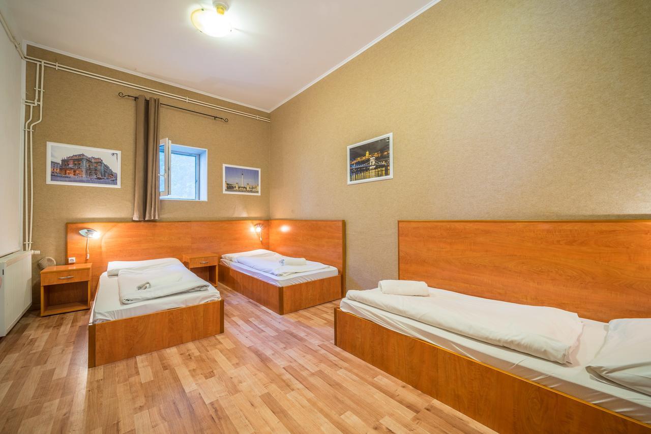 Triple Room,1772879180:JPEG