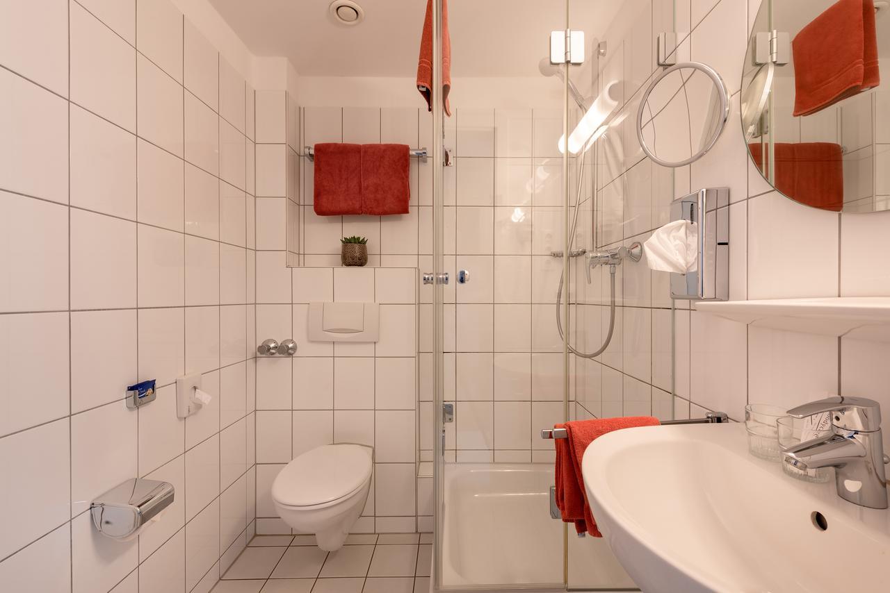 Standard Single Room,719525581:JPEG